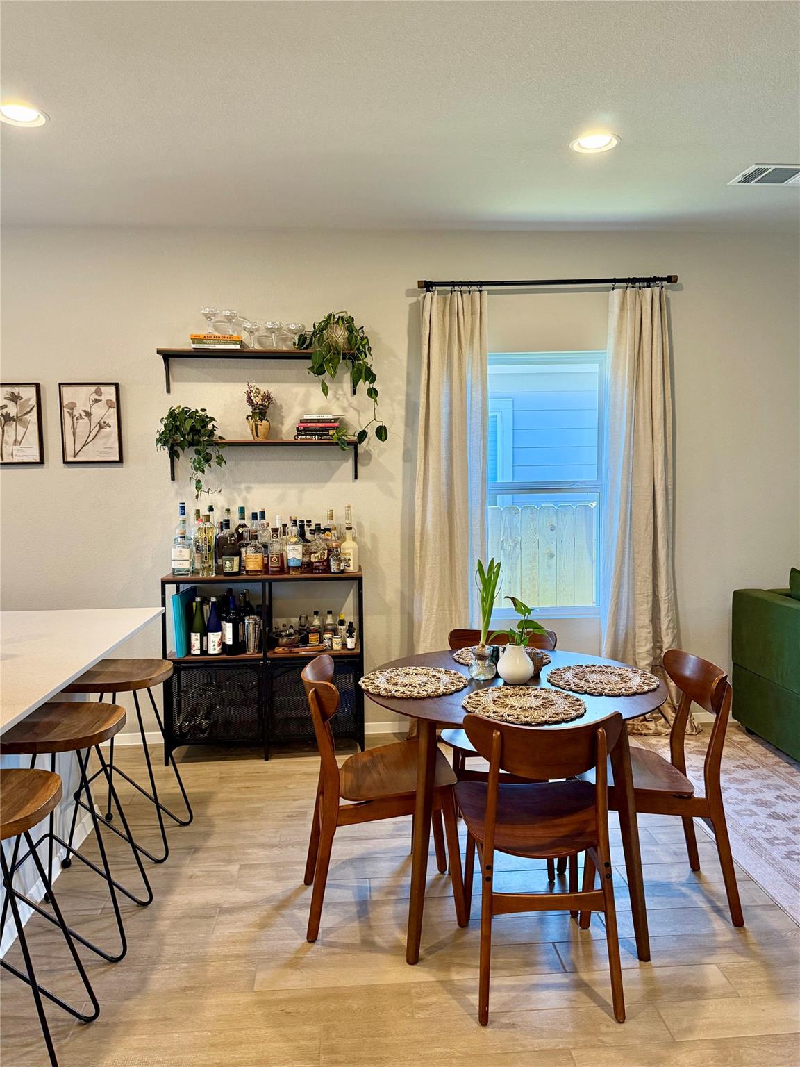 5216 Lomasso Dr, Austin, TX 78747