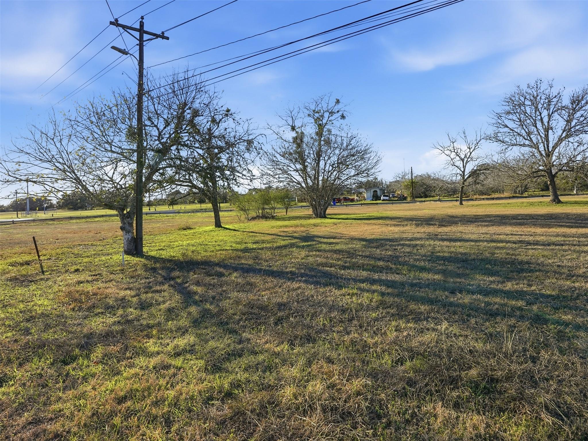 TBD 2 Dunn St, Yoakum, TX 77995