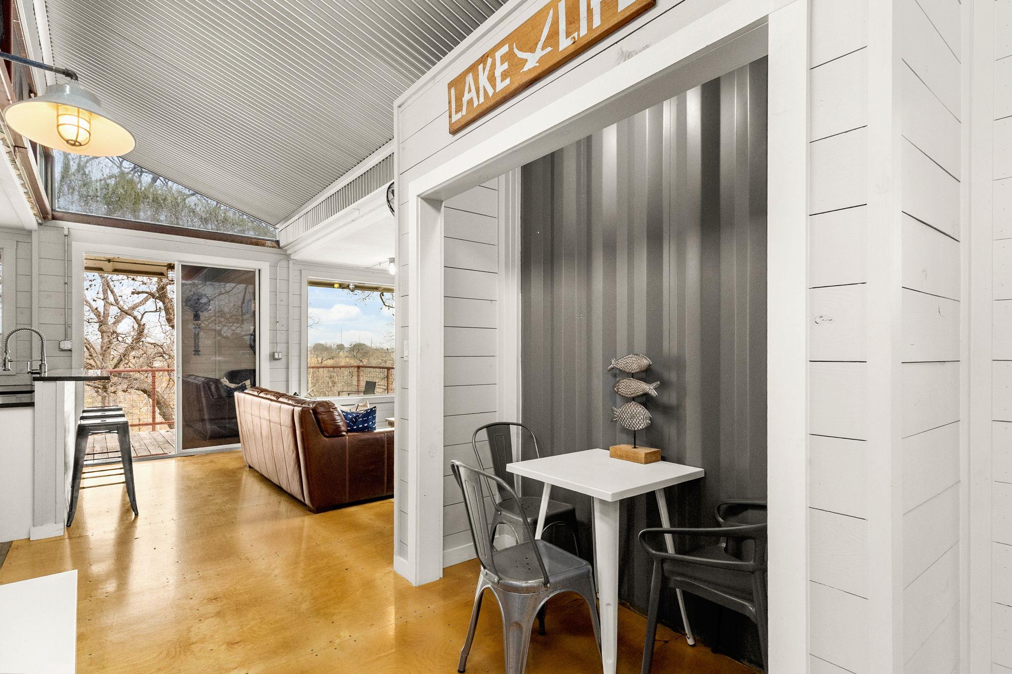 9035 Fm 725, McQueeney, TX 78123