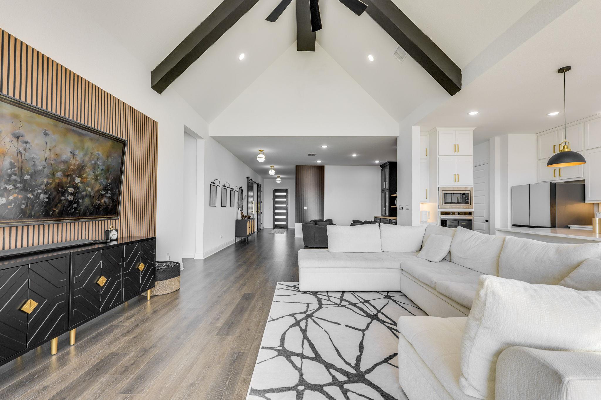 124 Serenity Hills Dr, Georgetown, TX 78628