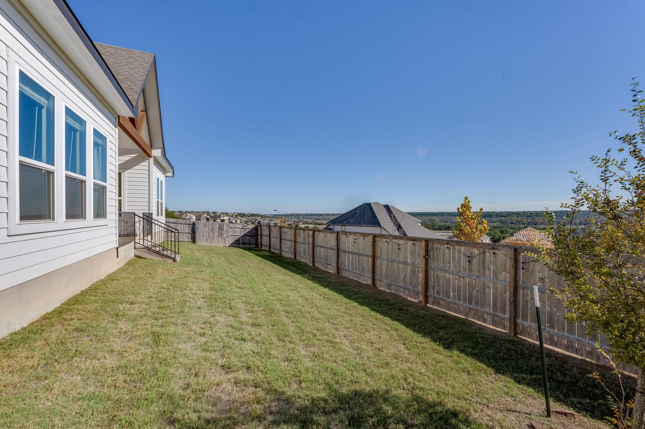 124 Serenity Hills Dr, Georgetown, TX 78628
