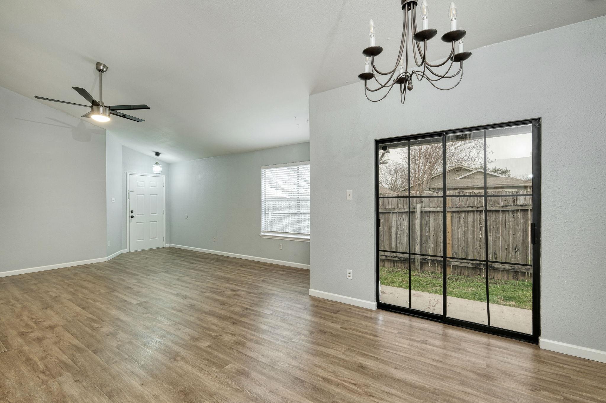 5930 Jacob Gln, Austin, TX 78727