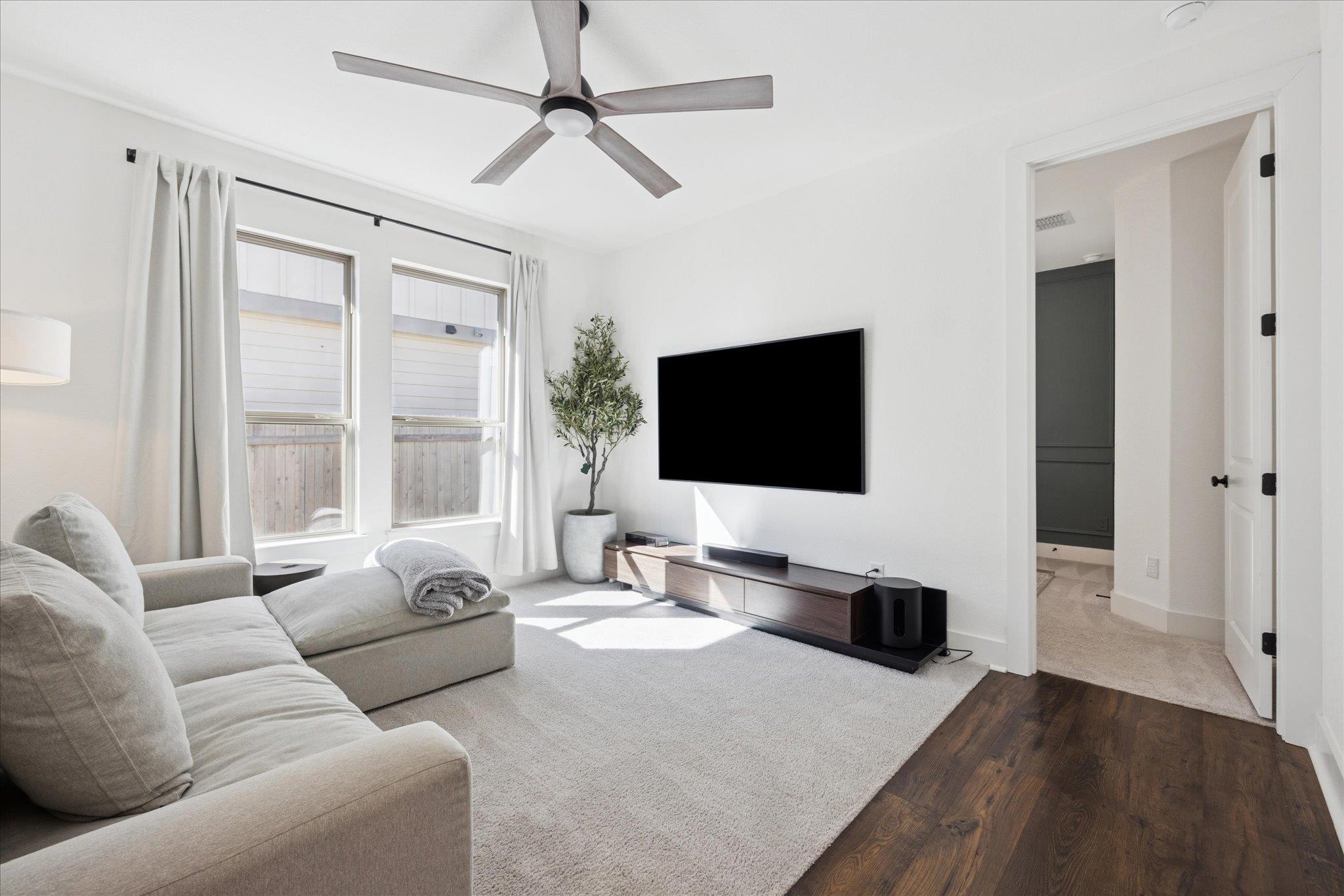 310 Westfield St, Hutto, TX 78634