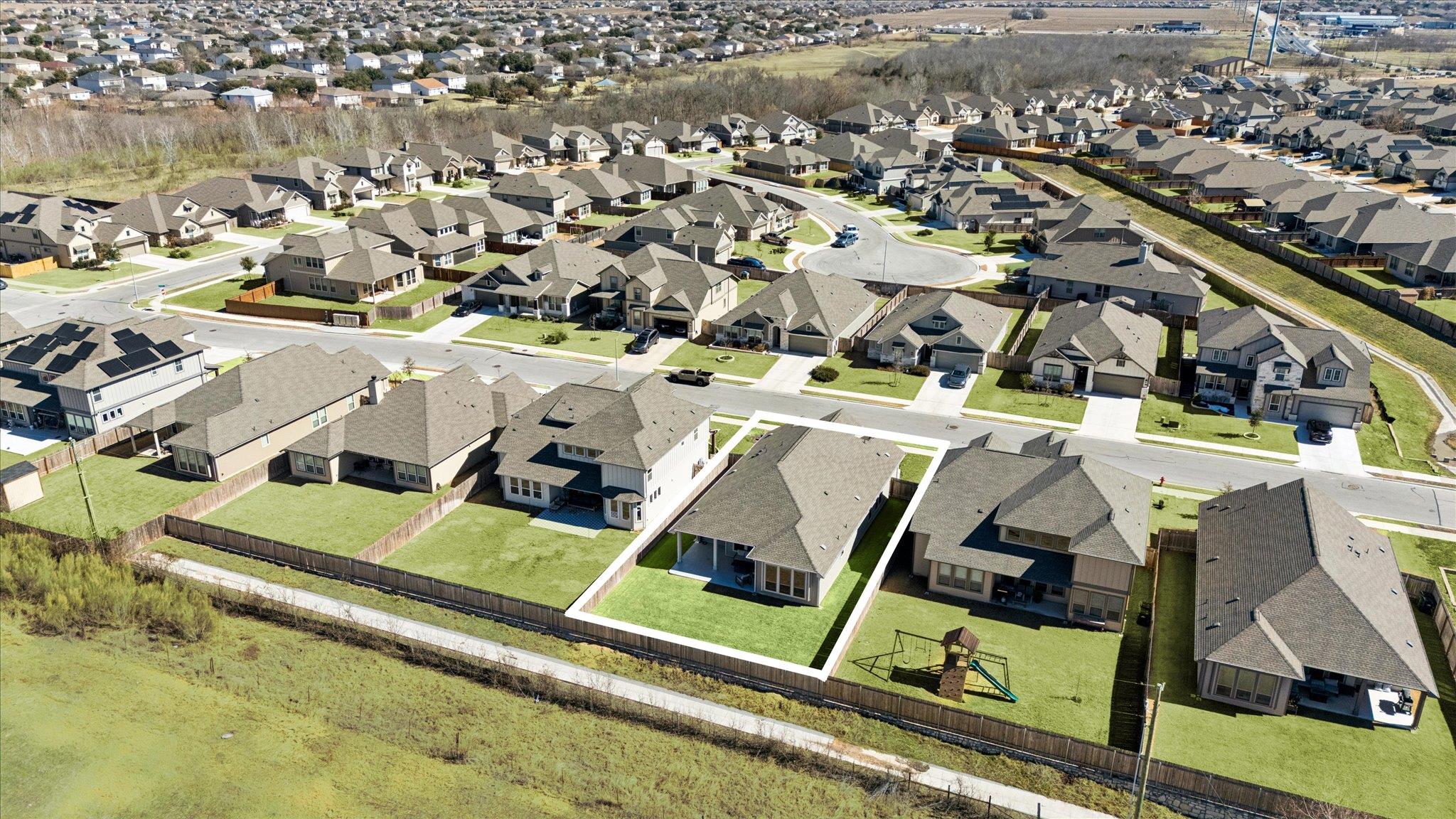 310 Westfield St, Hutto, TX 78634