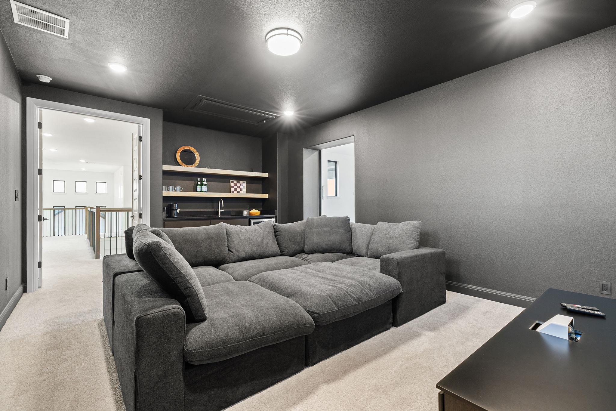 439 Wellborn Rd, Liberty Hill, TX 78642