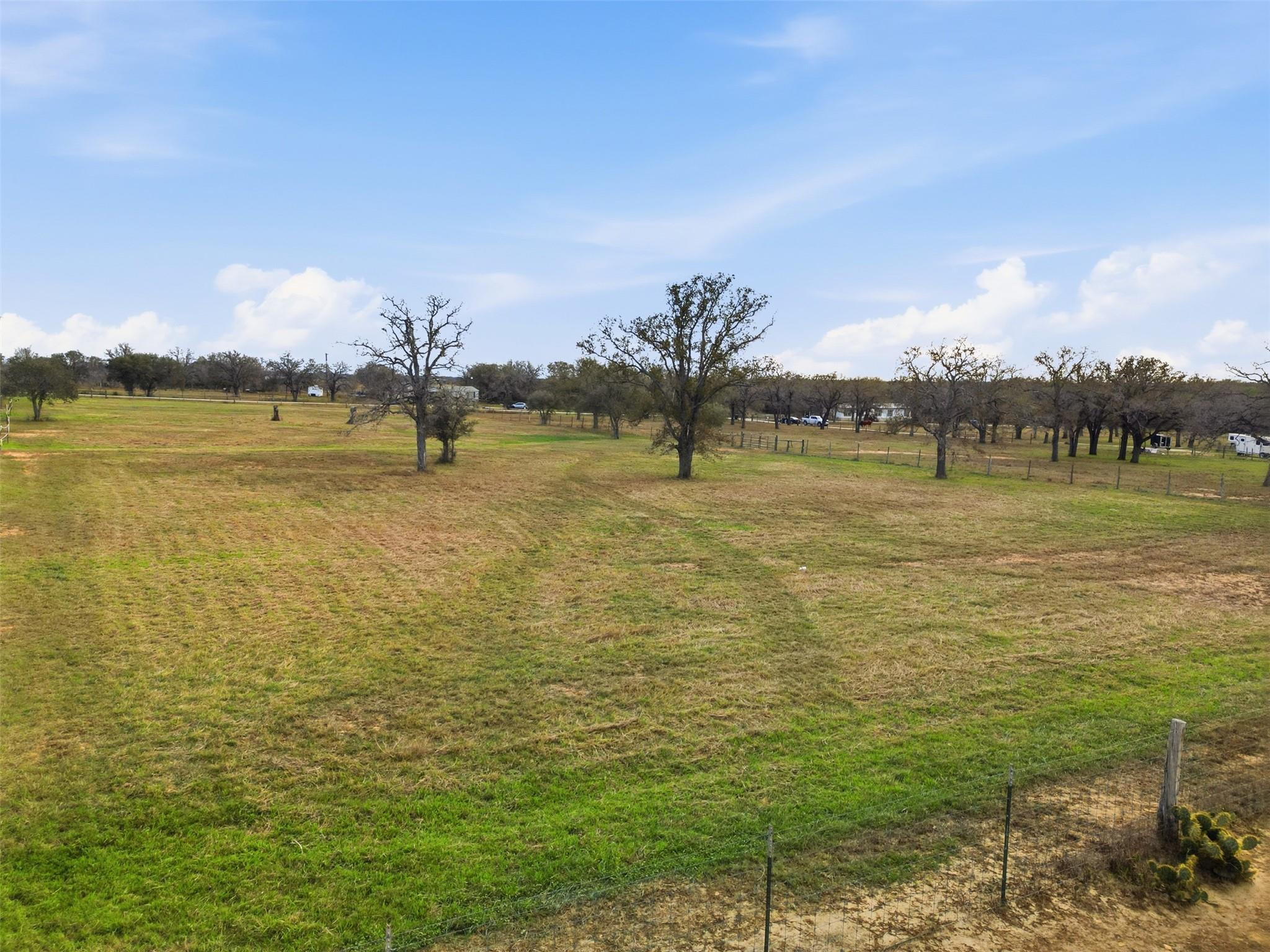 Tract 5 Oak Creek Dr, Gonzales, TX 78629