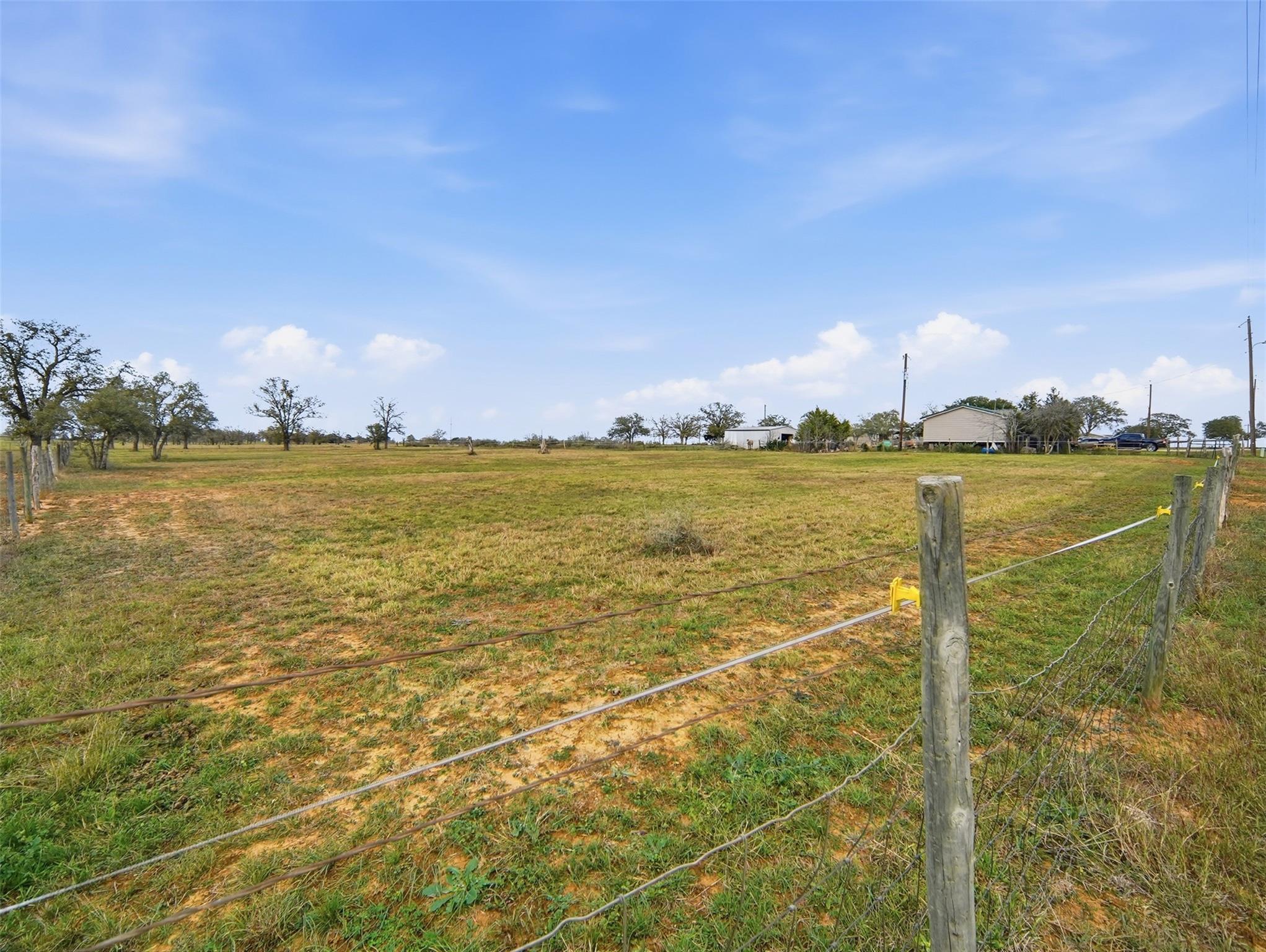 Tract 5 Oak Creek Dr, Gonzales, TX 78629