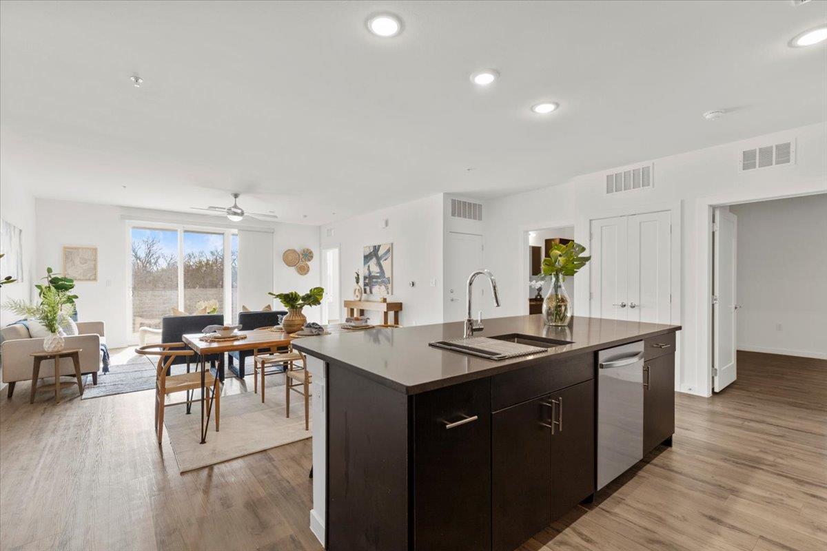 4801 Springdale Rd # 1107, Austin, TX 78723