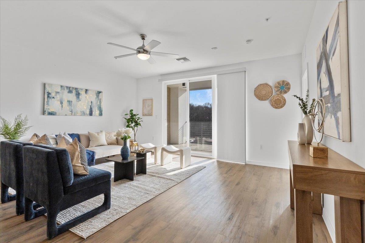 4801 Springdale Rd # 1107, Austin, TX 78723