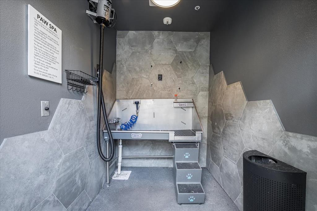 4801 Springdale Rd # 1107, Austin, TX 78723