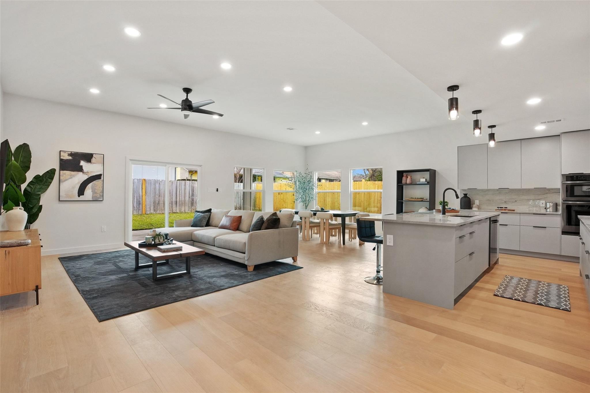 6307 Clubway Ln, Austin, TX 78745