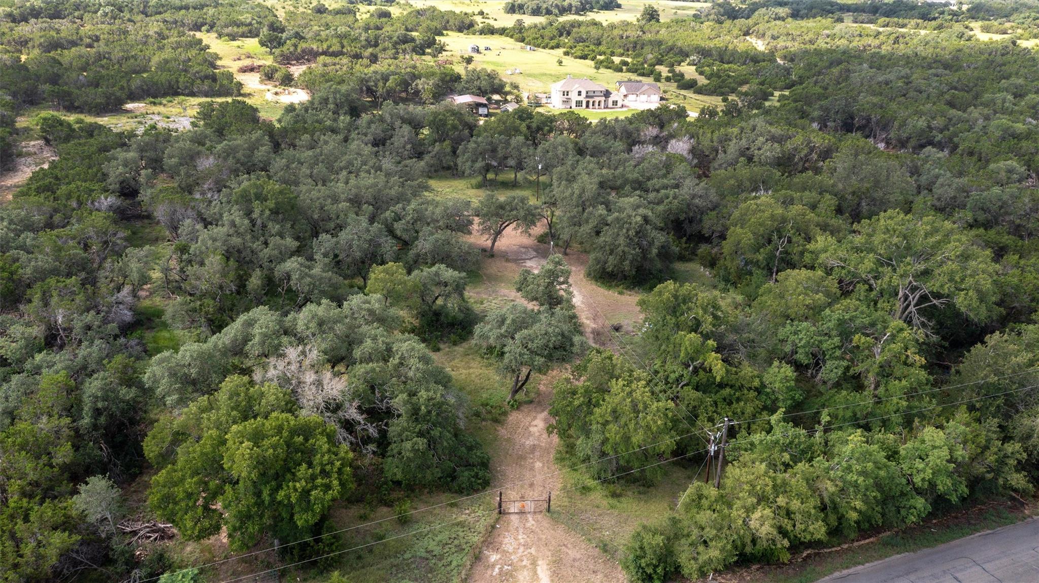 301 County Road 281, Leander, TX 78641