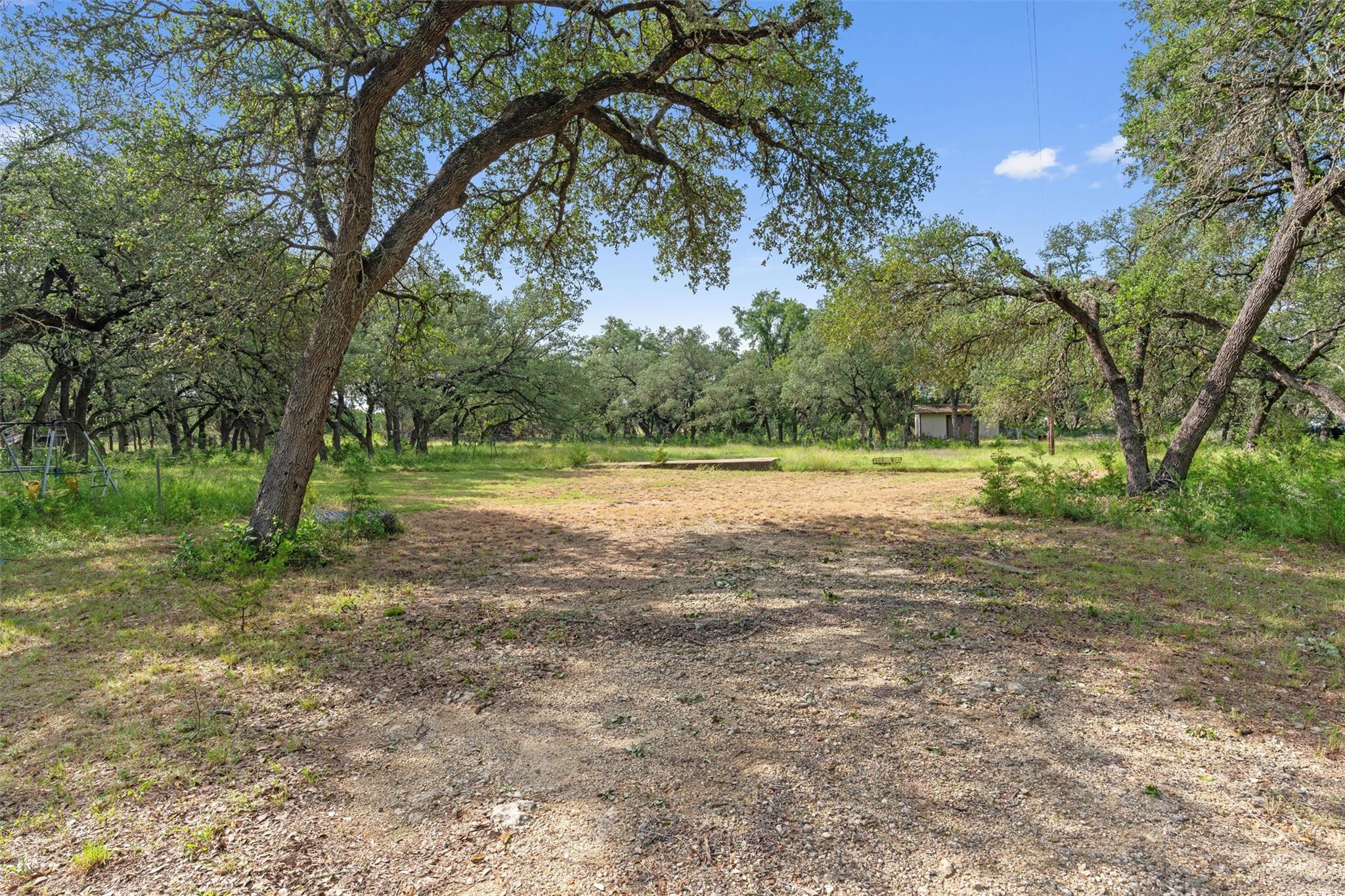 301 County Road 281, Leander, TX 78641