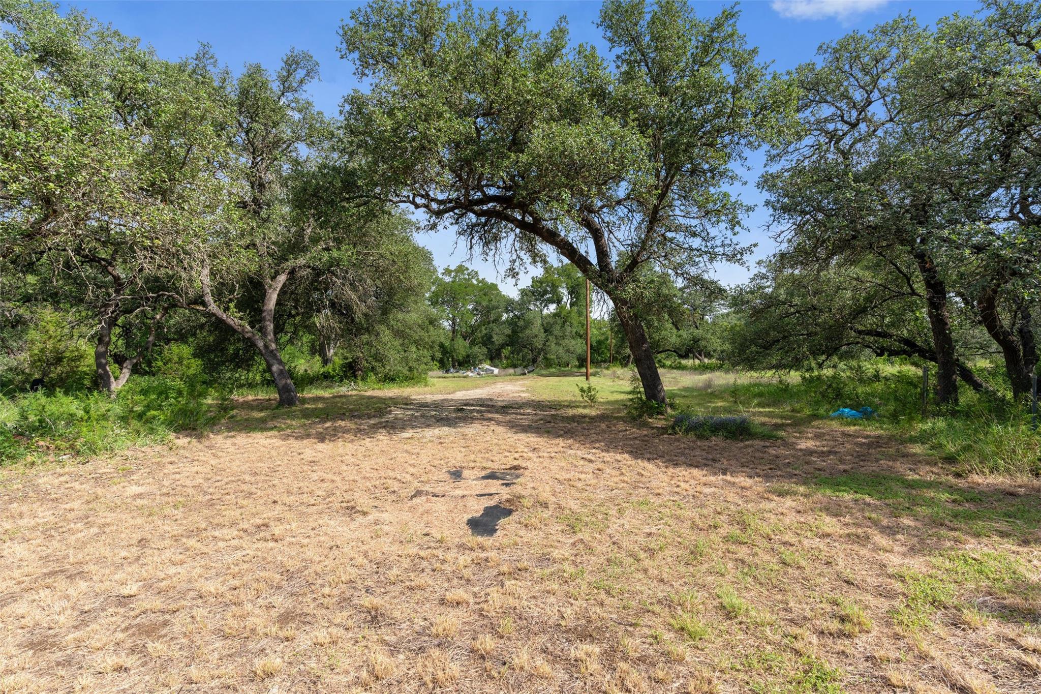 301 County Road 281, Leander, TX 78641