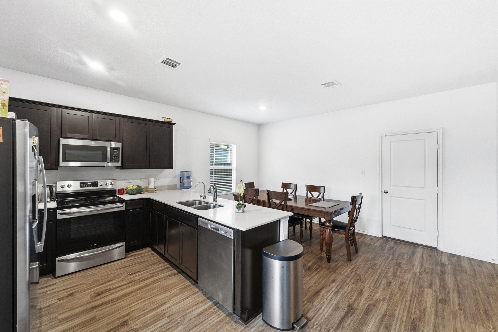 307 Sunfish Ln, Bastrop, TX 78602