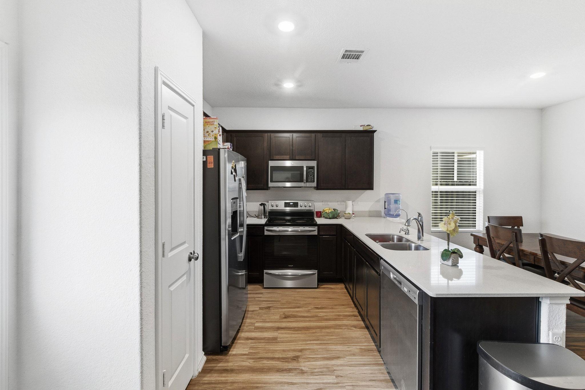 307 Sunfish Ln, Bastrop, TX 78602