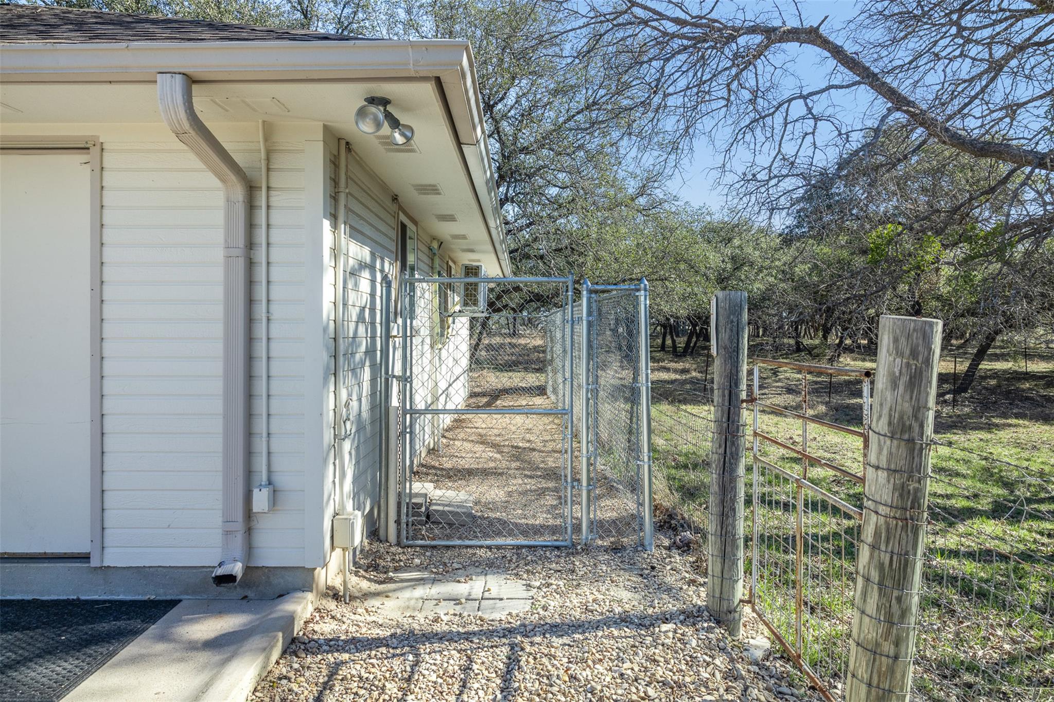 197 Live Oak Cemetery Rd, Killeen, TX 76542