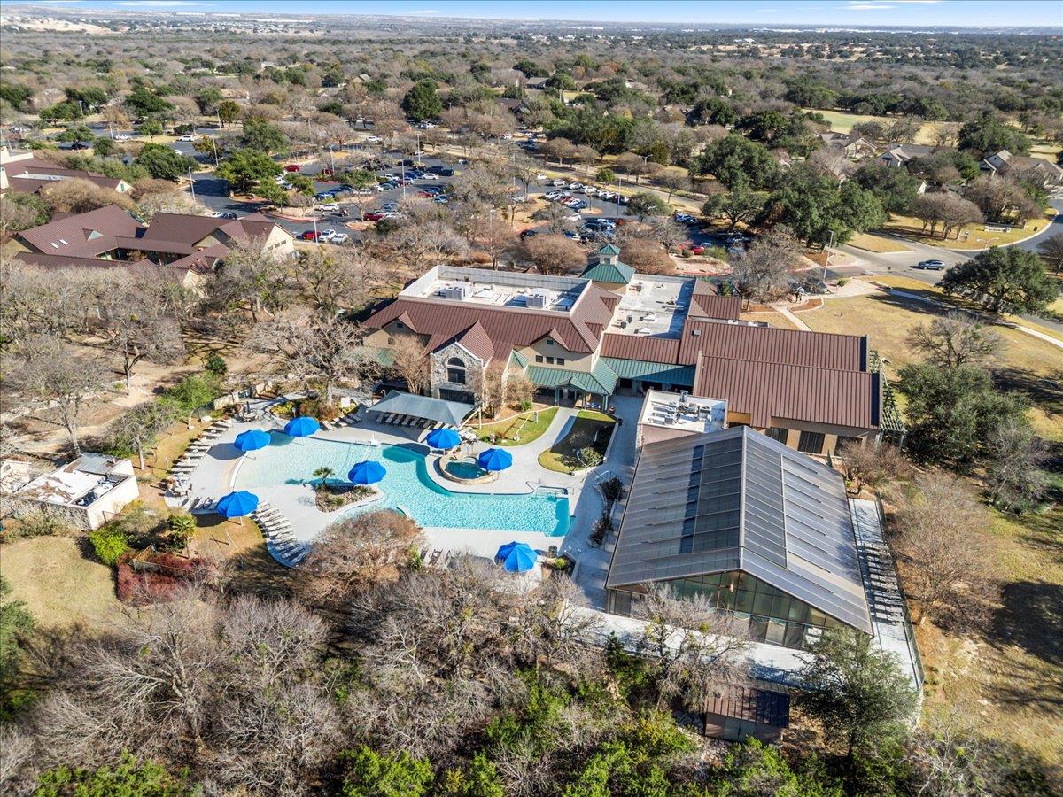 211 Whispering Wind Dr, Georgetown, TX 78633