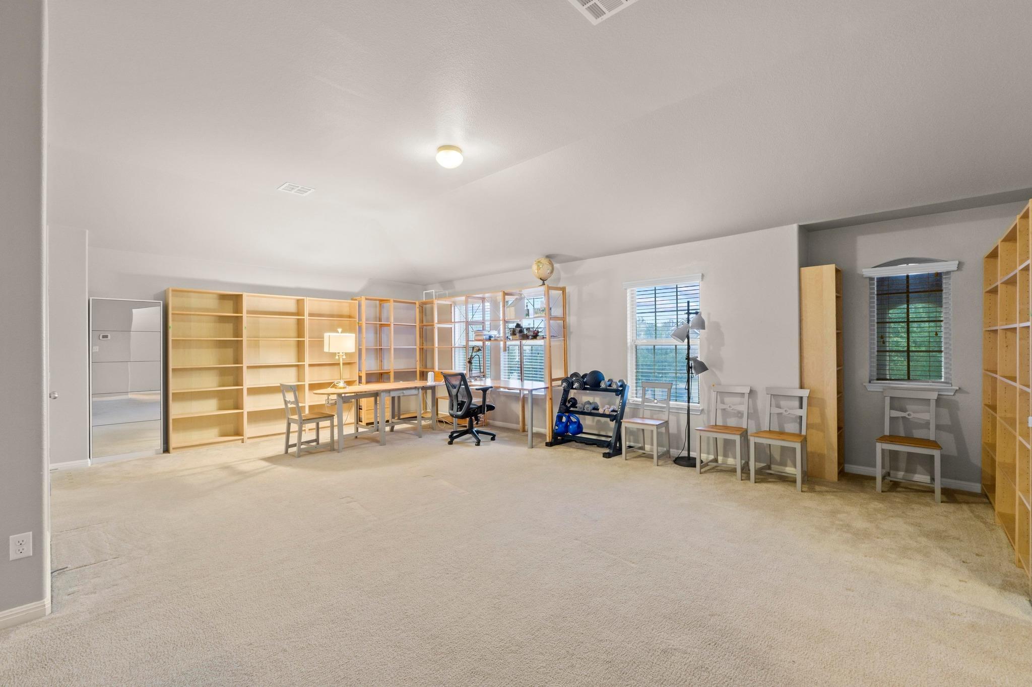 112 David Duval Ct, Round Rock, TX 78664