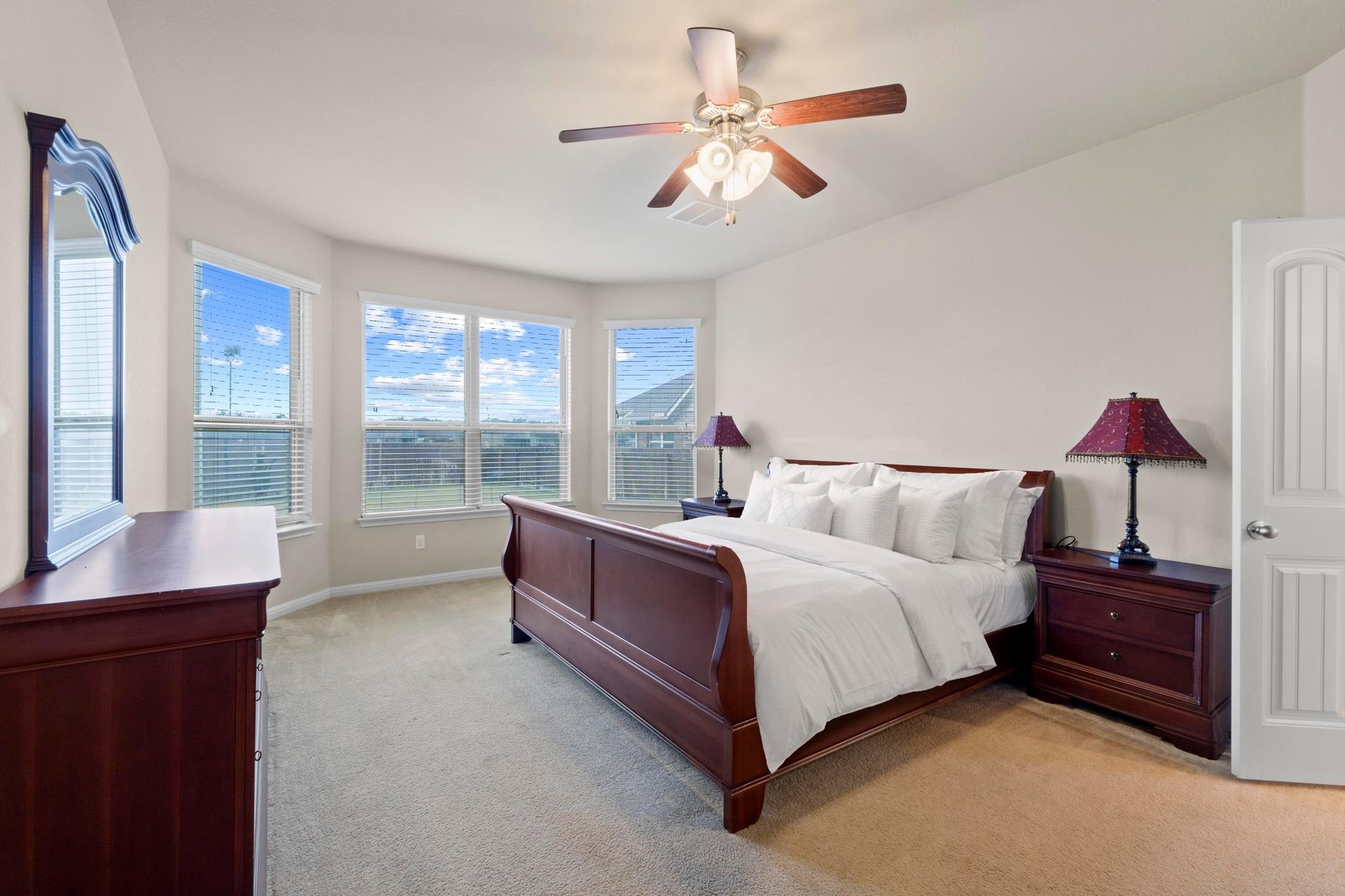 112 David Duval Ct, Round Rock, TX 78664