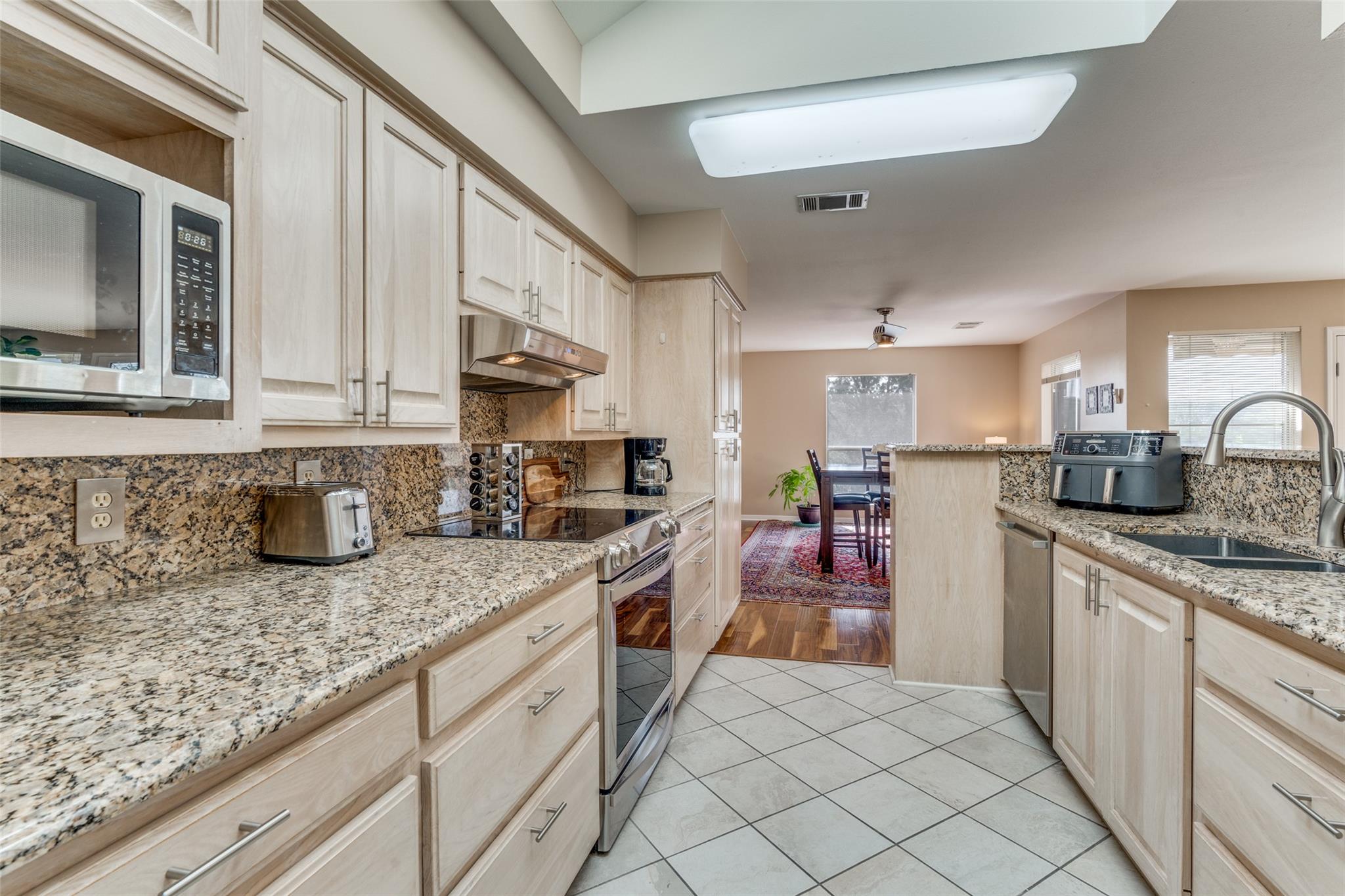 5710 Misty Hill Cv, Austin, TX 78759