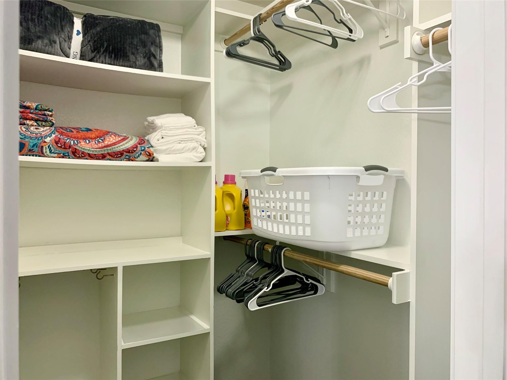 407 E 45th St # 116, Austin, TX 78751