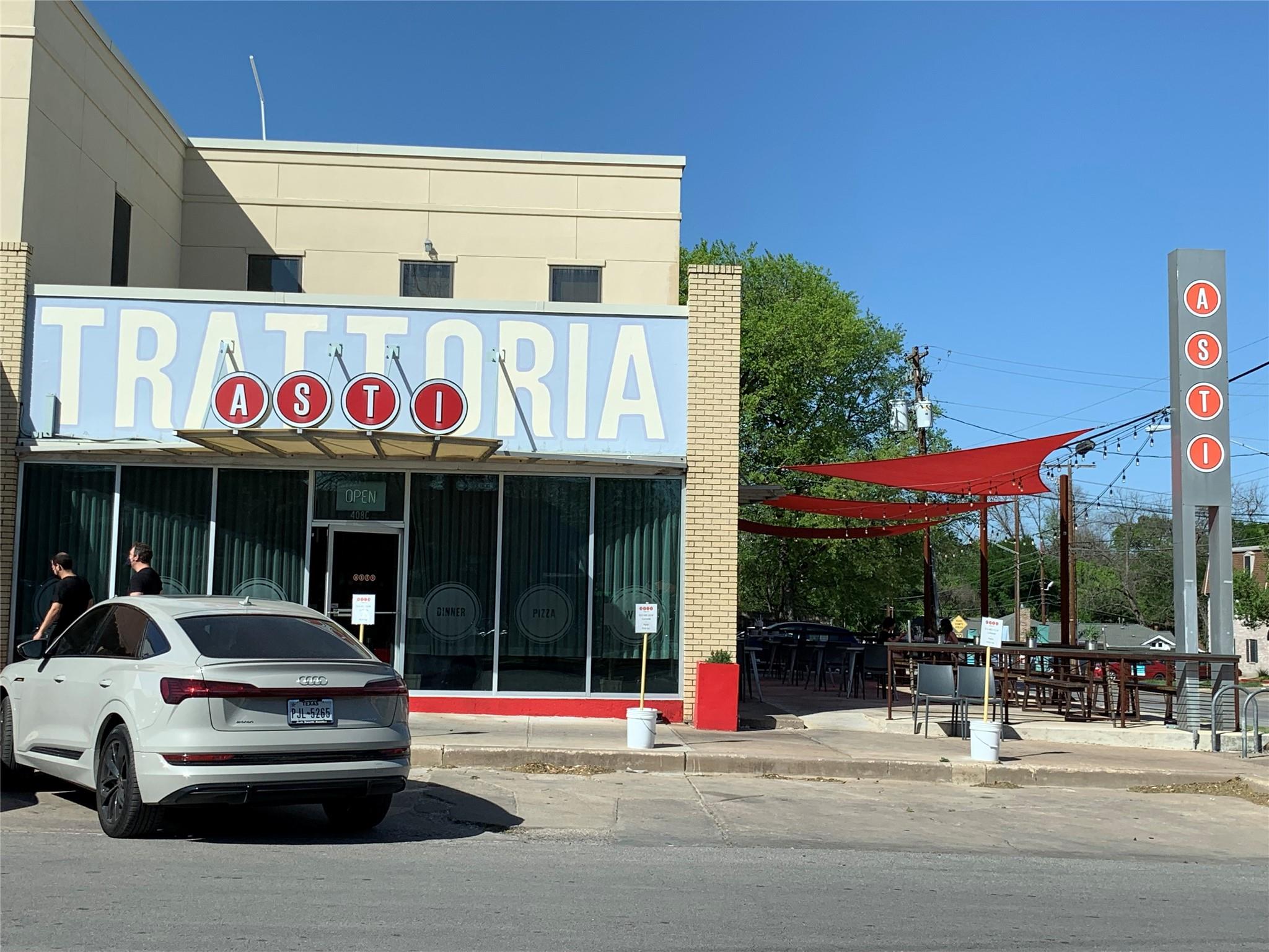 407 E 45th St # 116, Austin, TX 78751