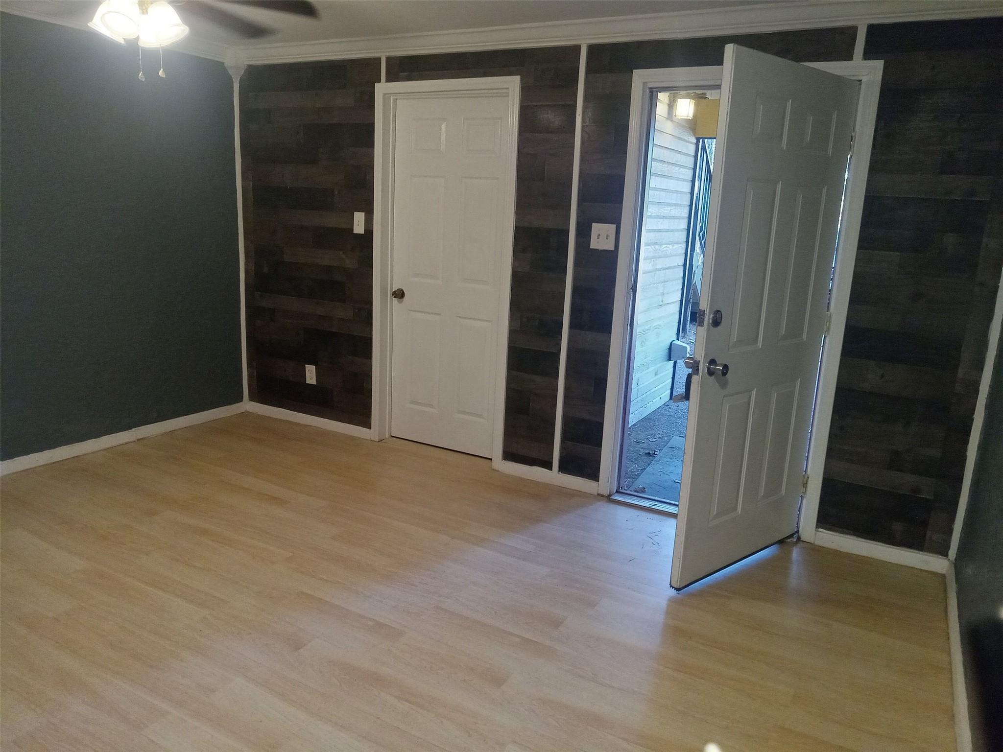 828 Highway 71 E, Bastrop, TX 78602