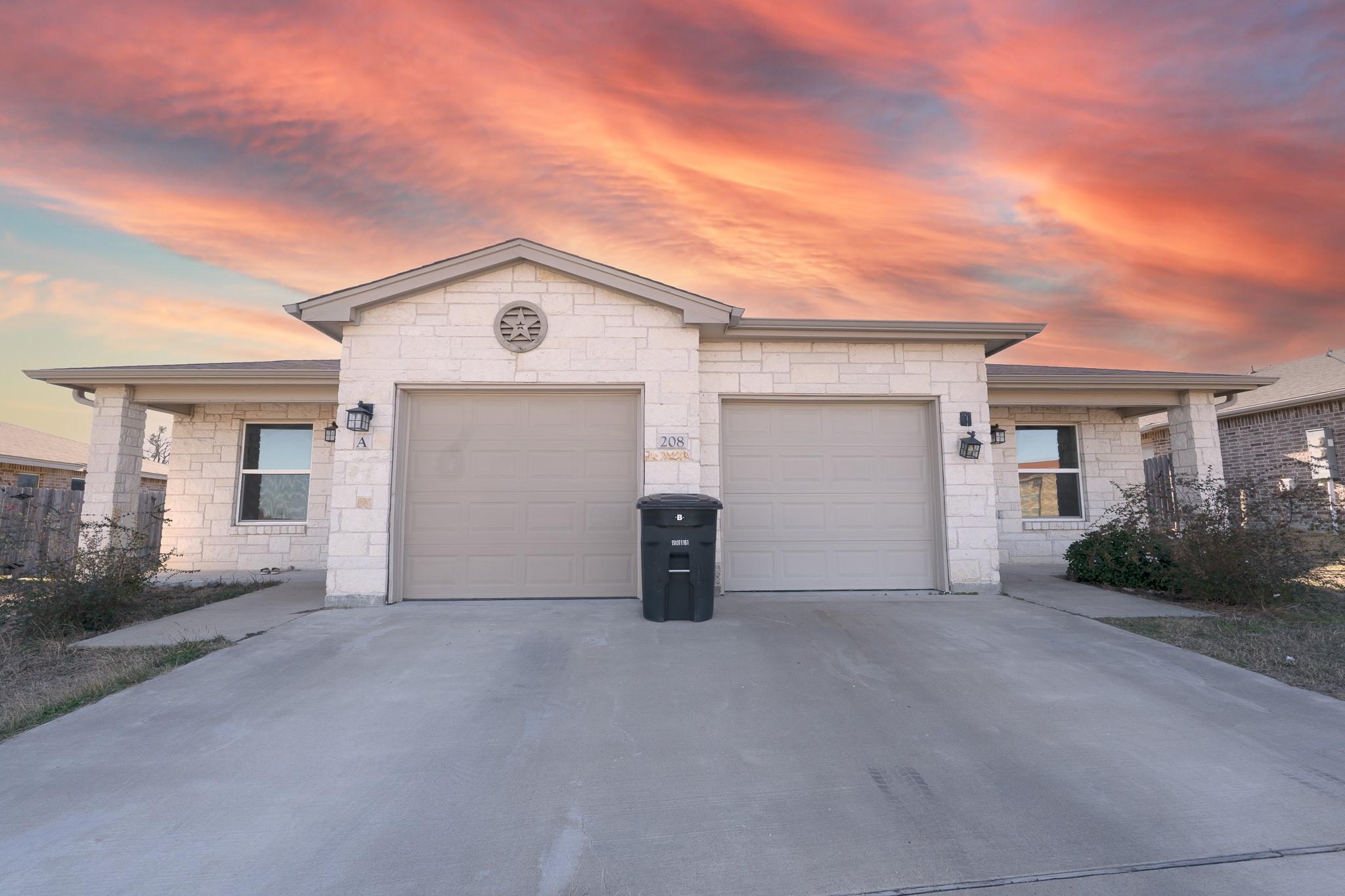 208 Lowes Blvd # A, Killeen, TX 76542