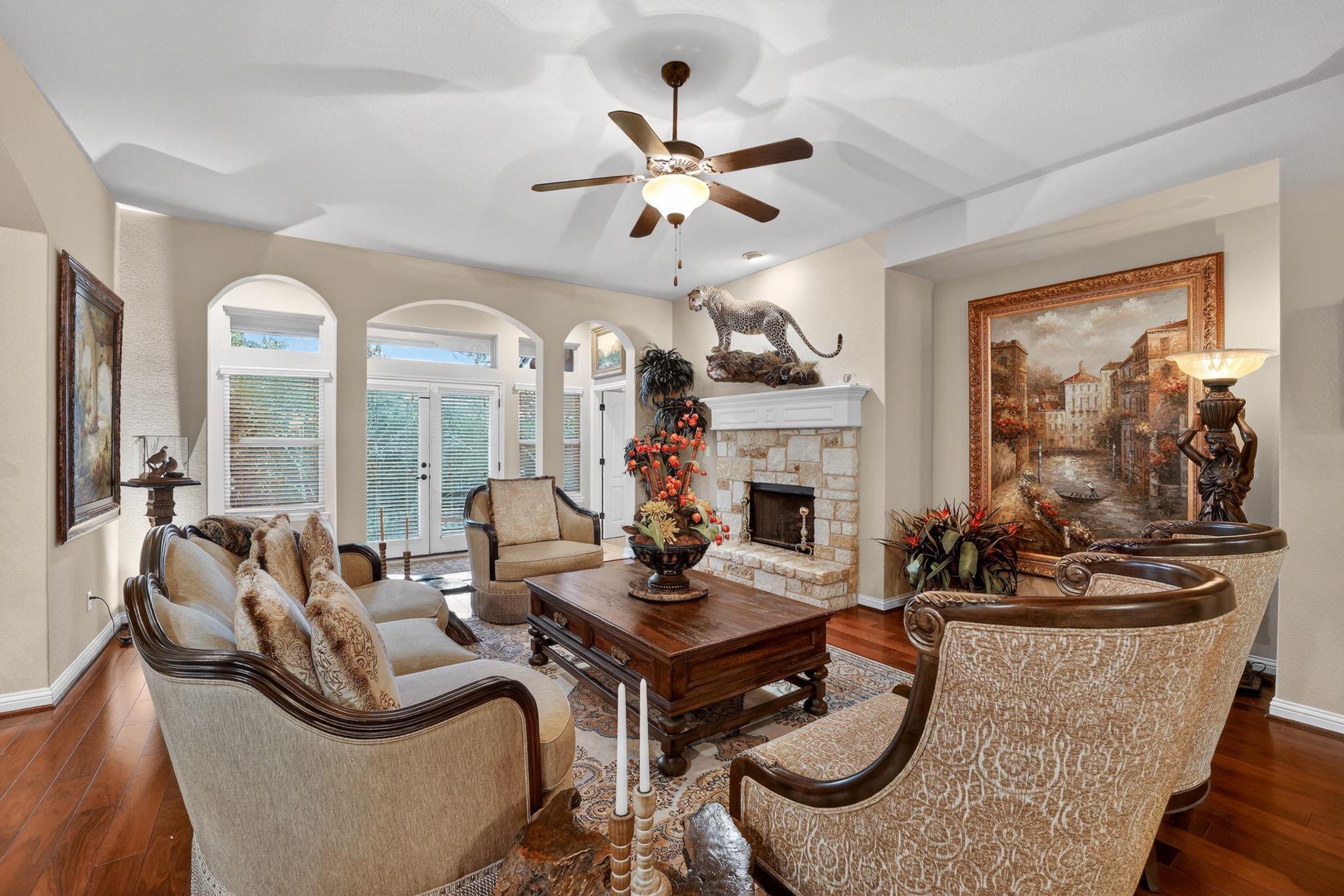 4521 Pyrenees Pass Pass, Bee Cave, TX 78738