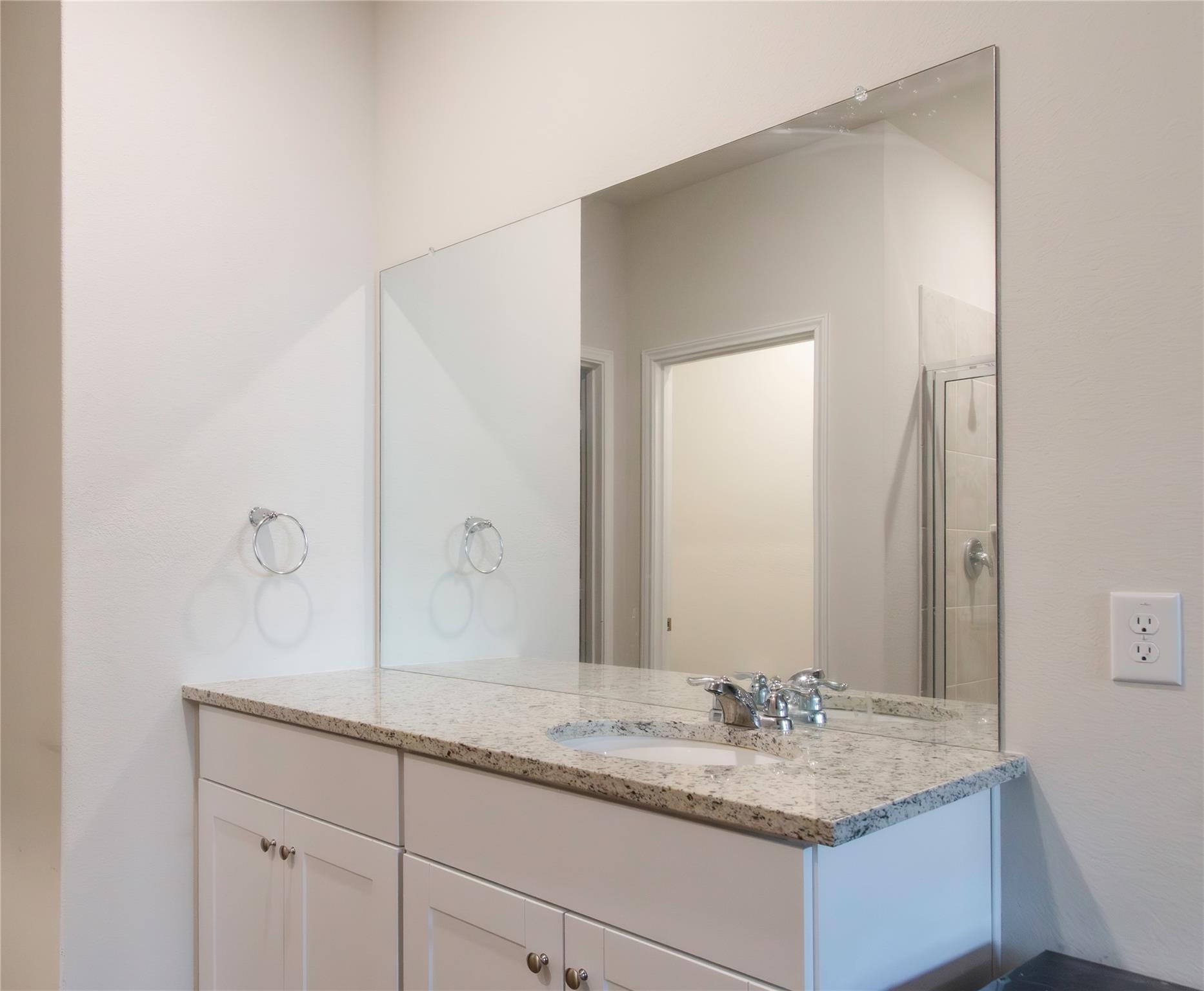 4623 Wild Boar Xing, Converse, TX 78109