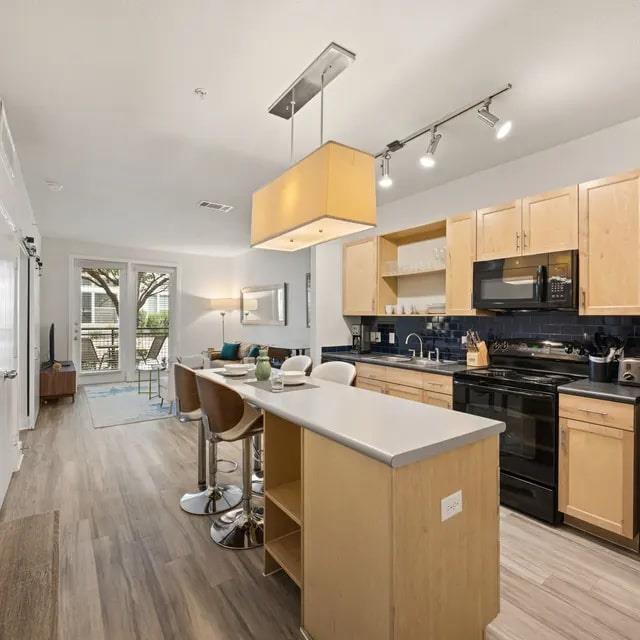 7200 Easy Wind Dr # 1229, Austin, TX 78752