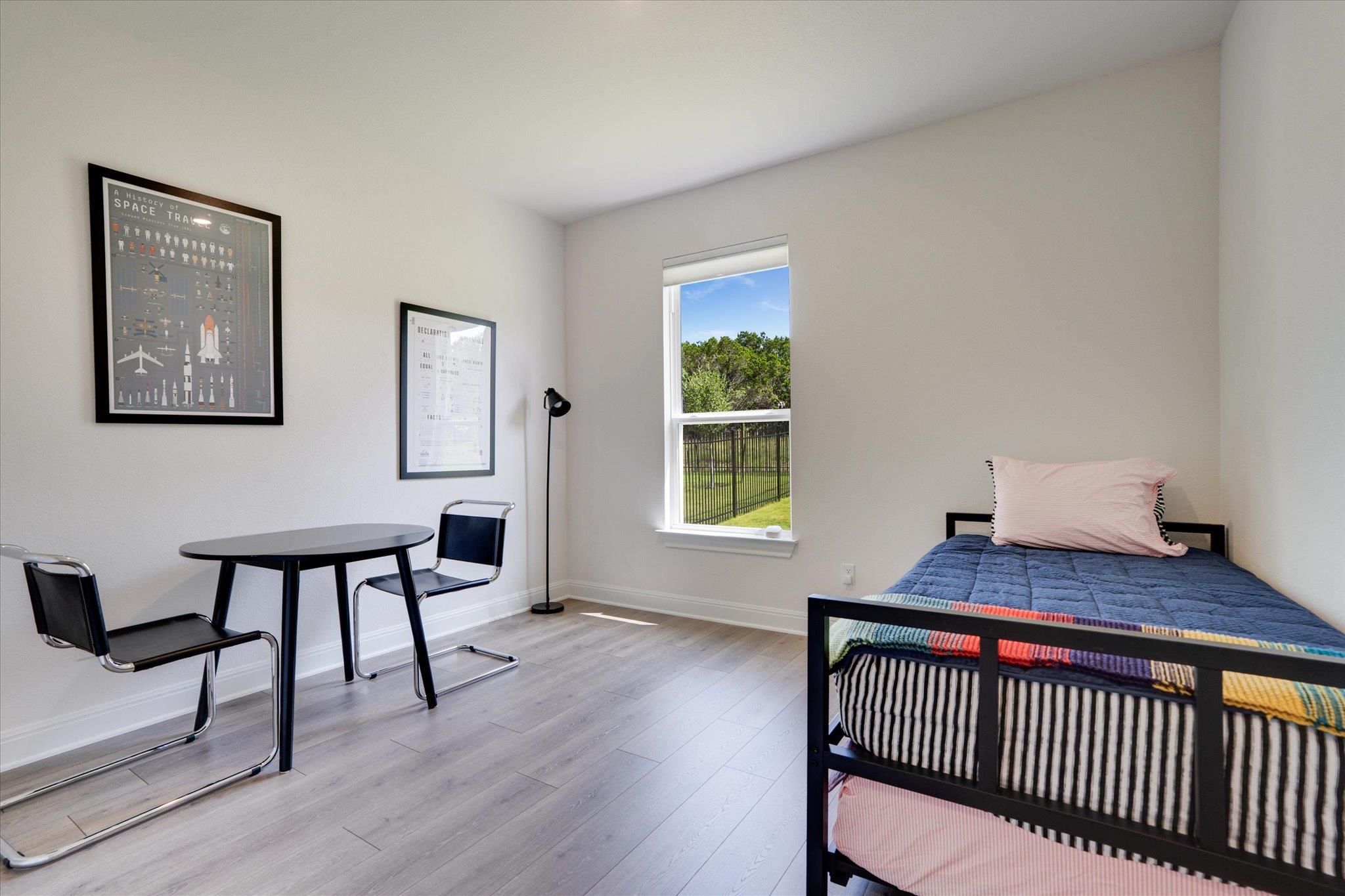 916 Pear Tree Ln, Austin, TX 78737