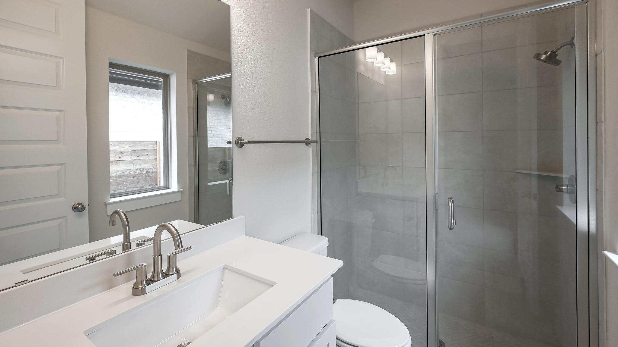 242 Melody Rd, Lockhart, TX 78644