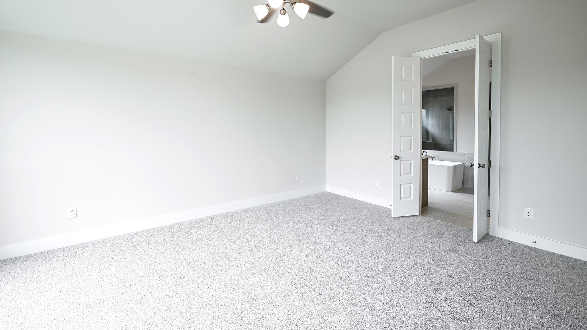 242 Melody Rd, Lockhart, TX 78644