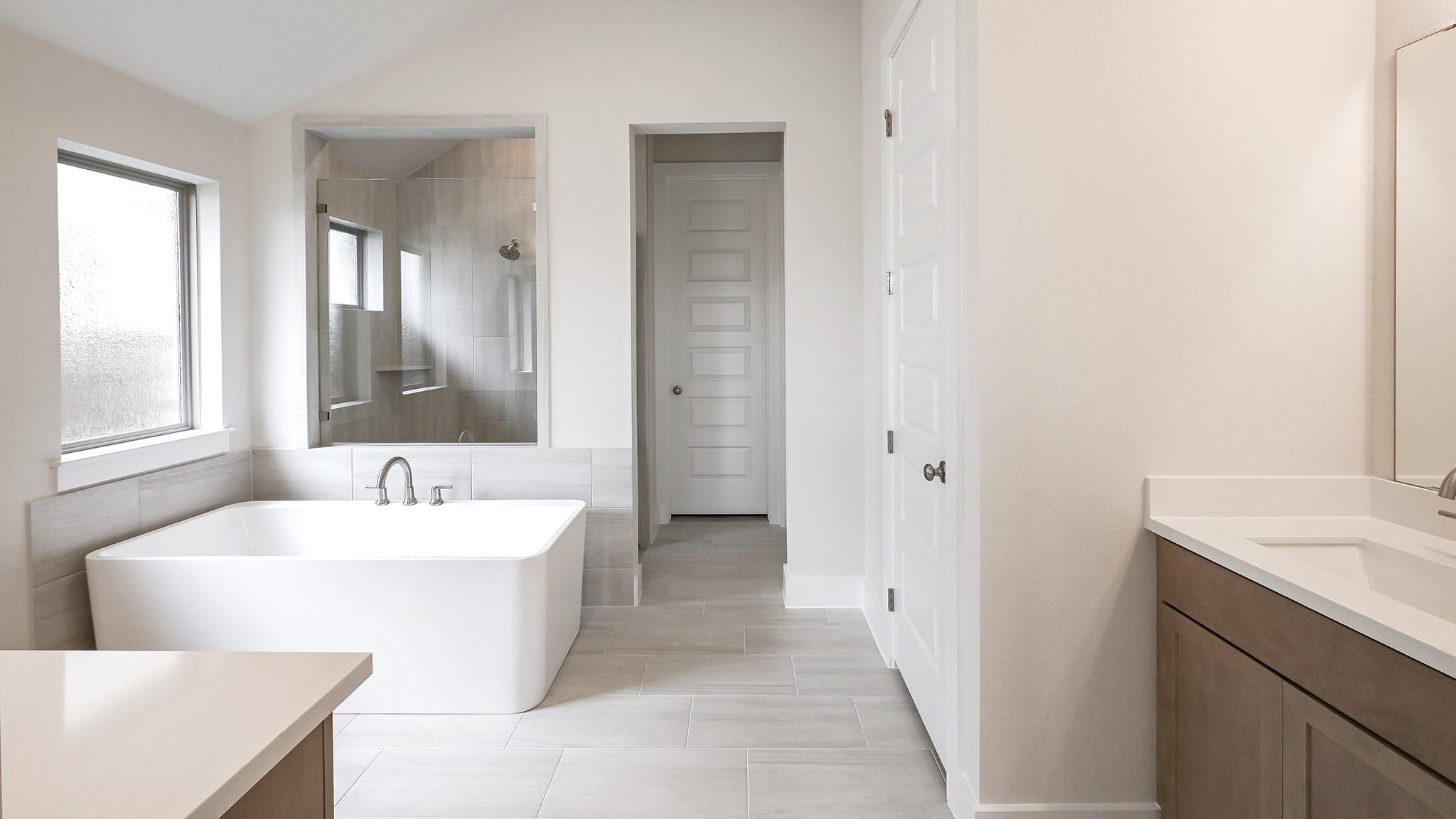 242 Melody Rd, Lockhart, TX 78644