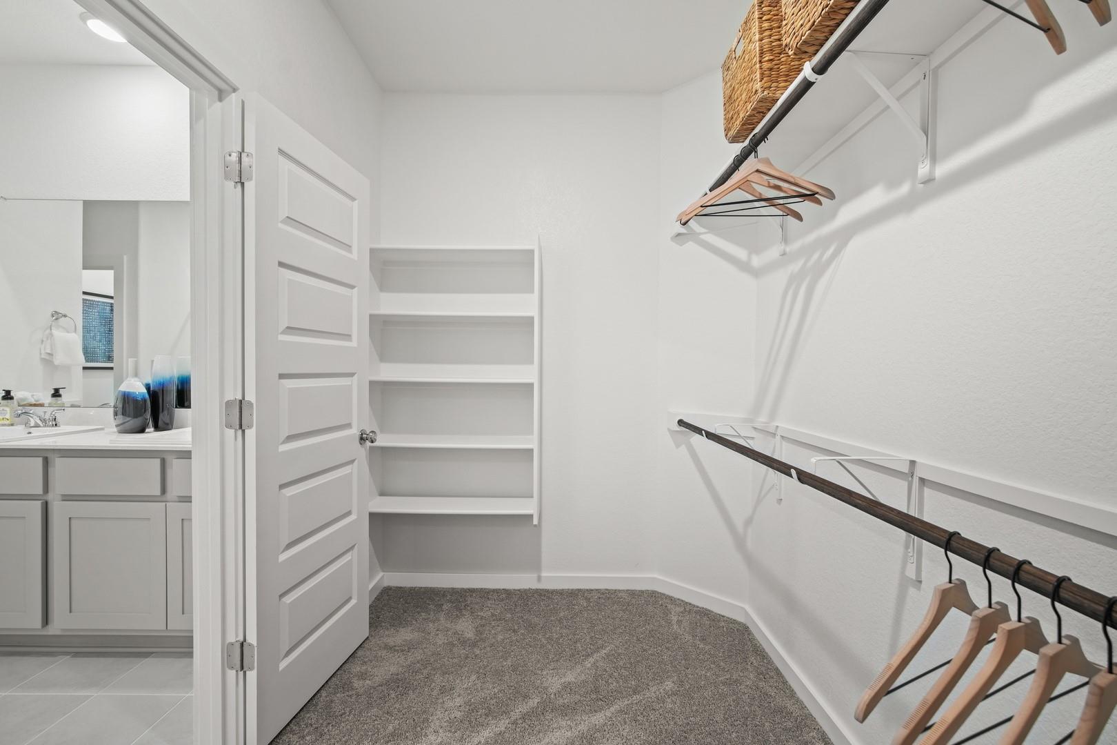 436 Lucky Ave, Elgin, TX 78621