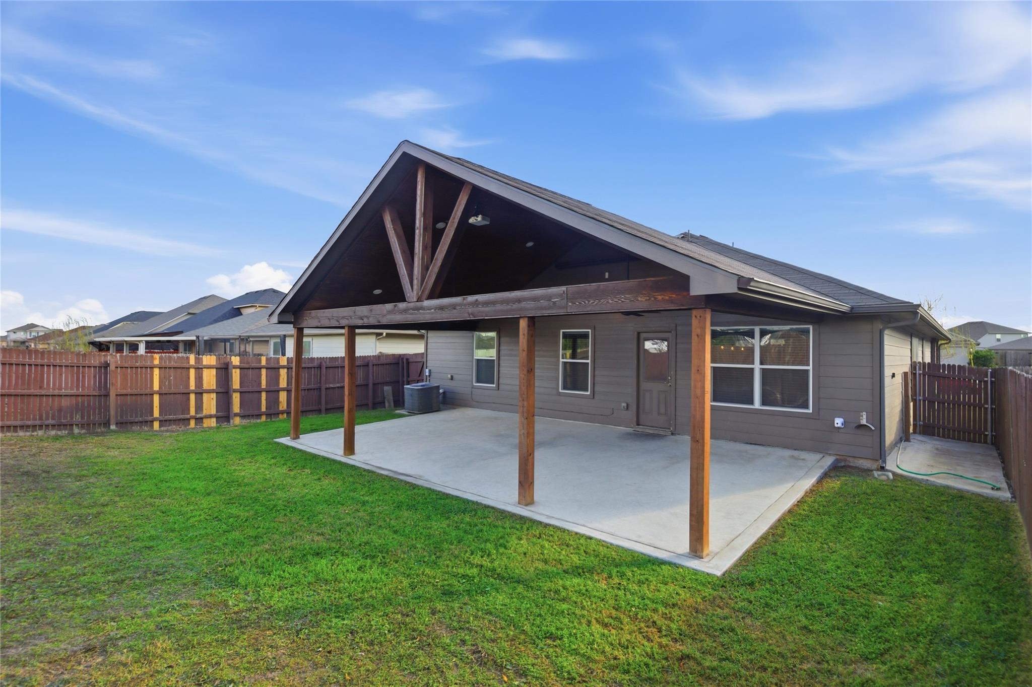 11912 Jamie Dr, Manor, TX 78653