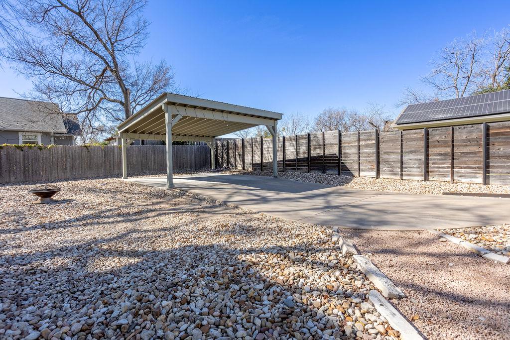 1403 W 51st St, Austin, TX 78756