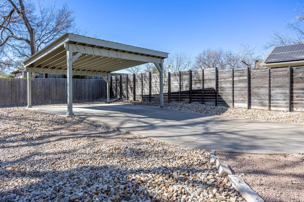 1403 W 51st St, Austin, TX 78756