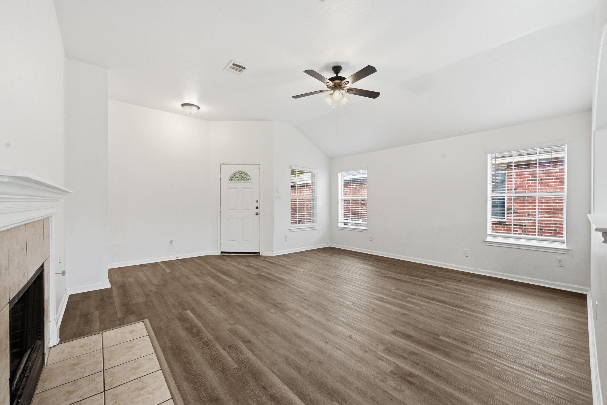 3908 Rocky Shore Ln, Pflugerville, TX 78660