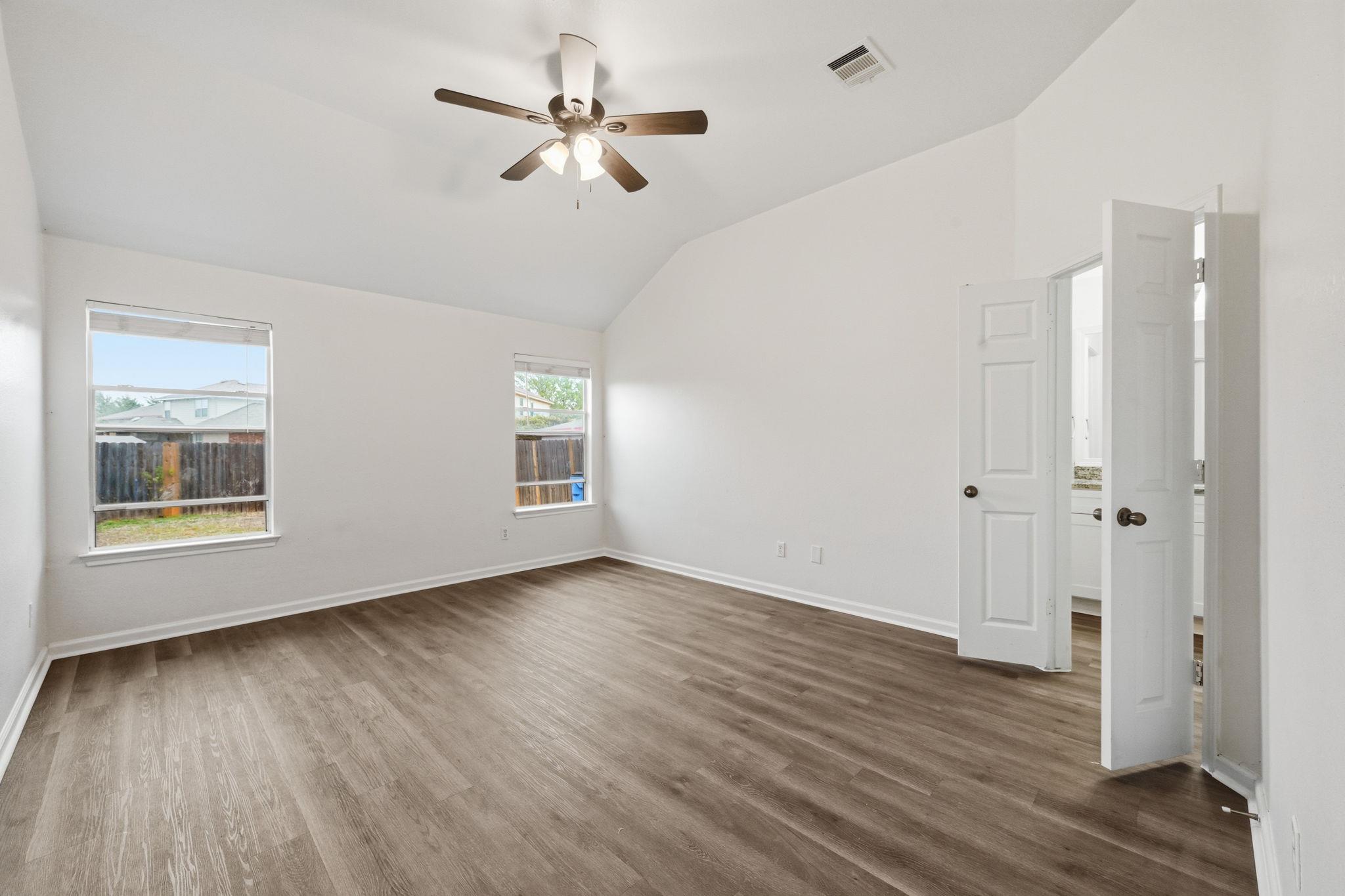 3908 Rocky Shore Ln, Pflugerville, TX 78660