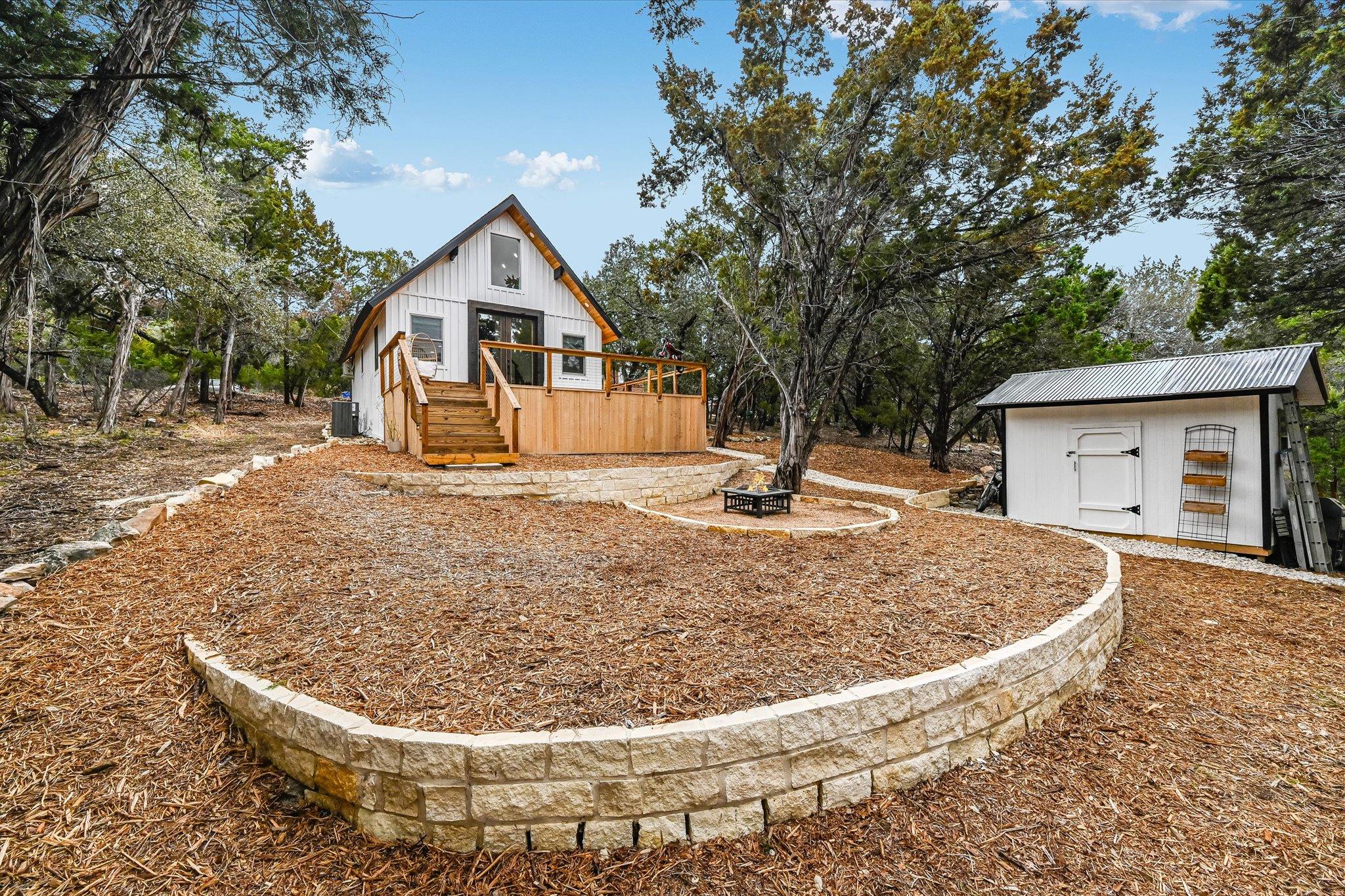 21112 Brewer Ln, Lago Vista, TX 78645