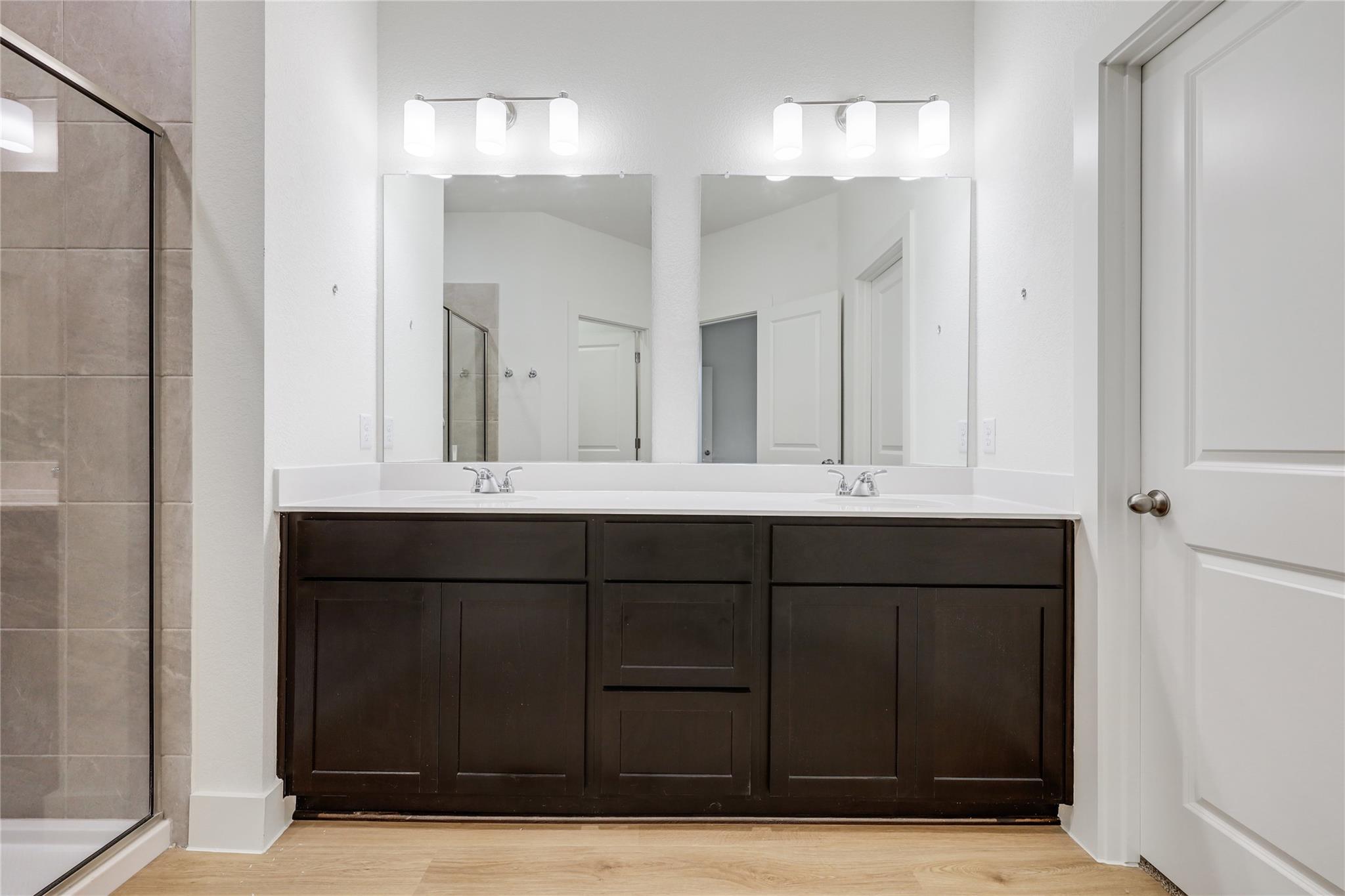 4004 Rockpark Cir, Lago Vista, TX 78645