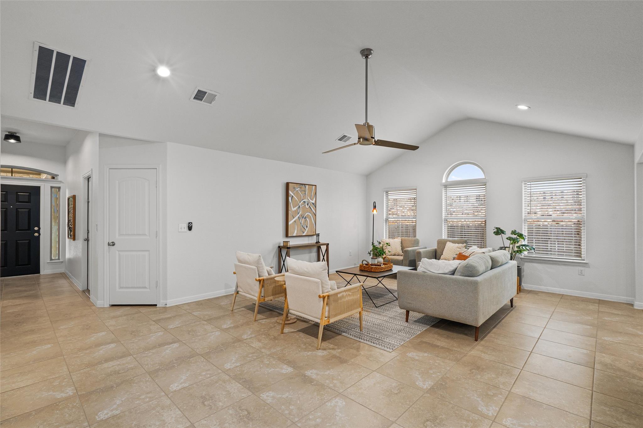 705 Schefer St, Leander, TX 78641