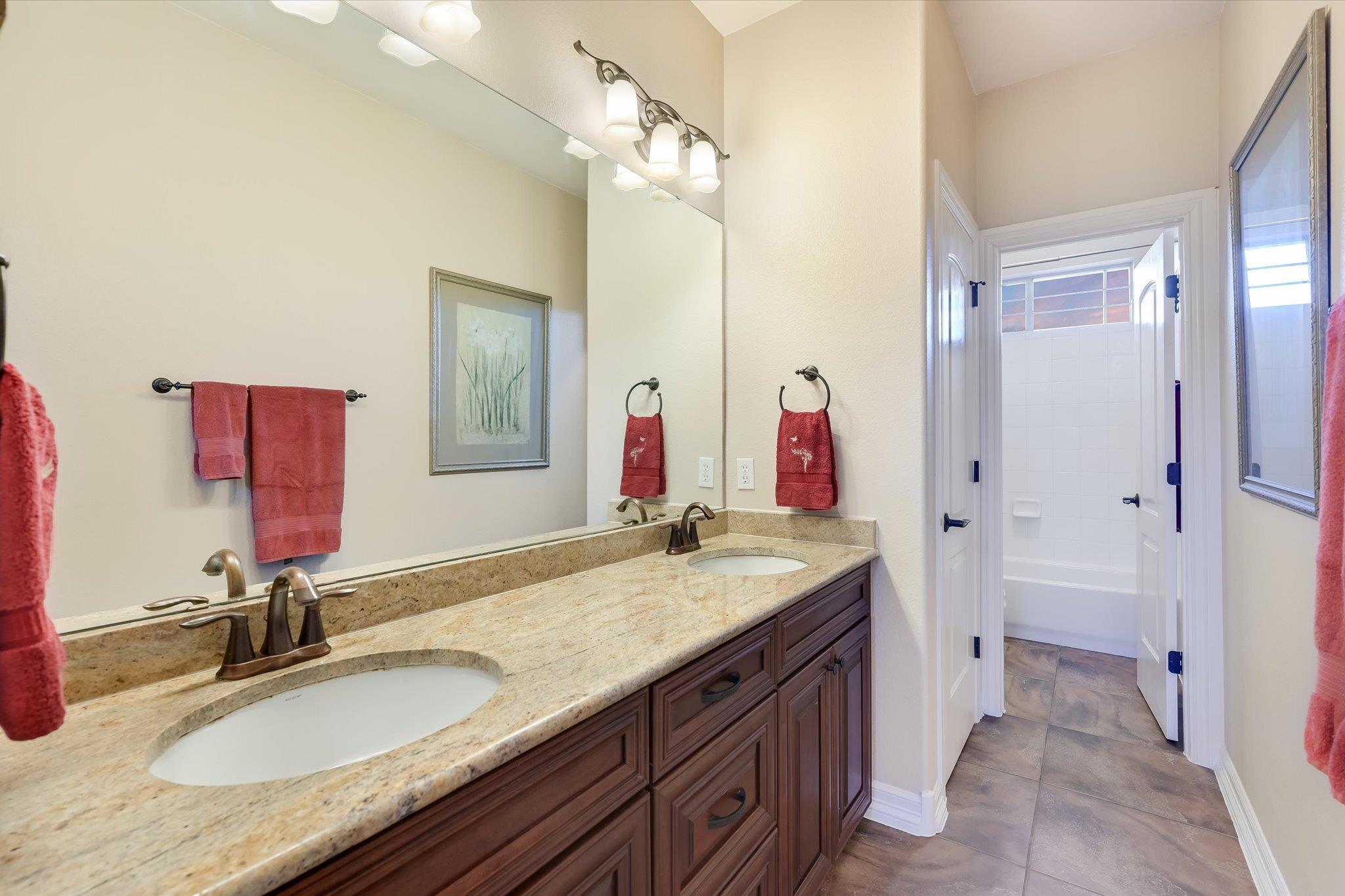 2609 Camel Trl, New Braunfels, TX 78132