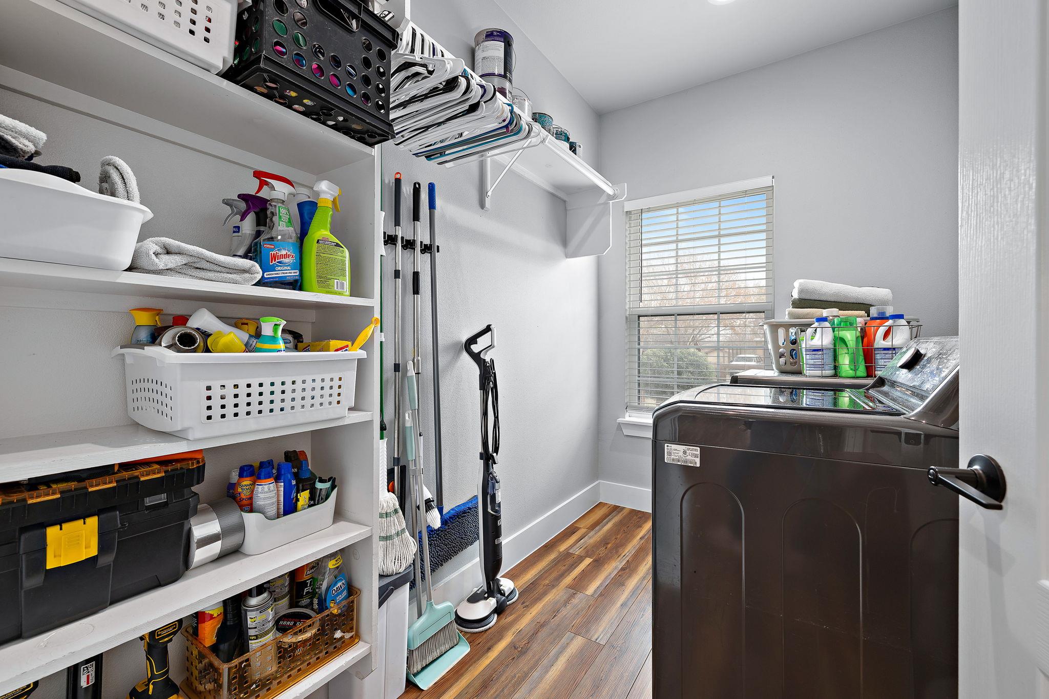 611 Elliott St, Taylor, TX 76574