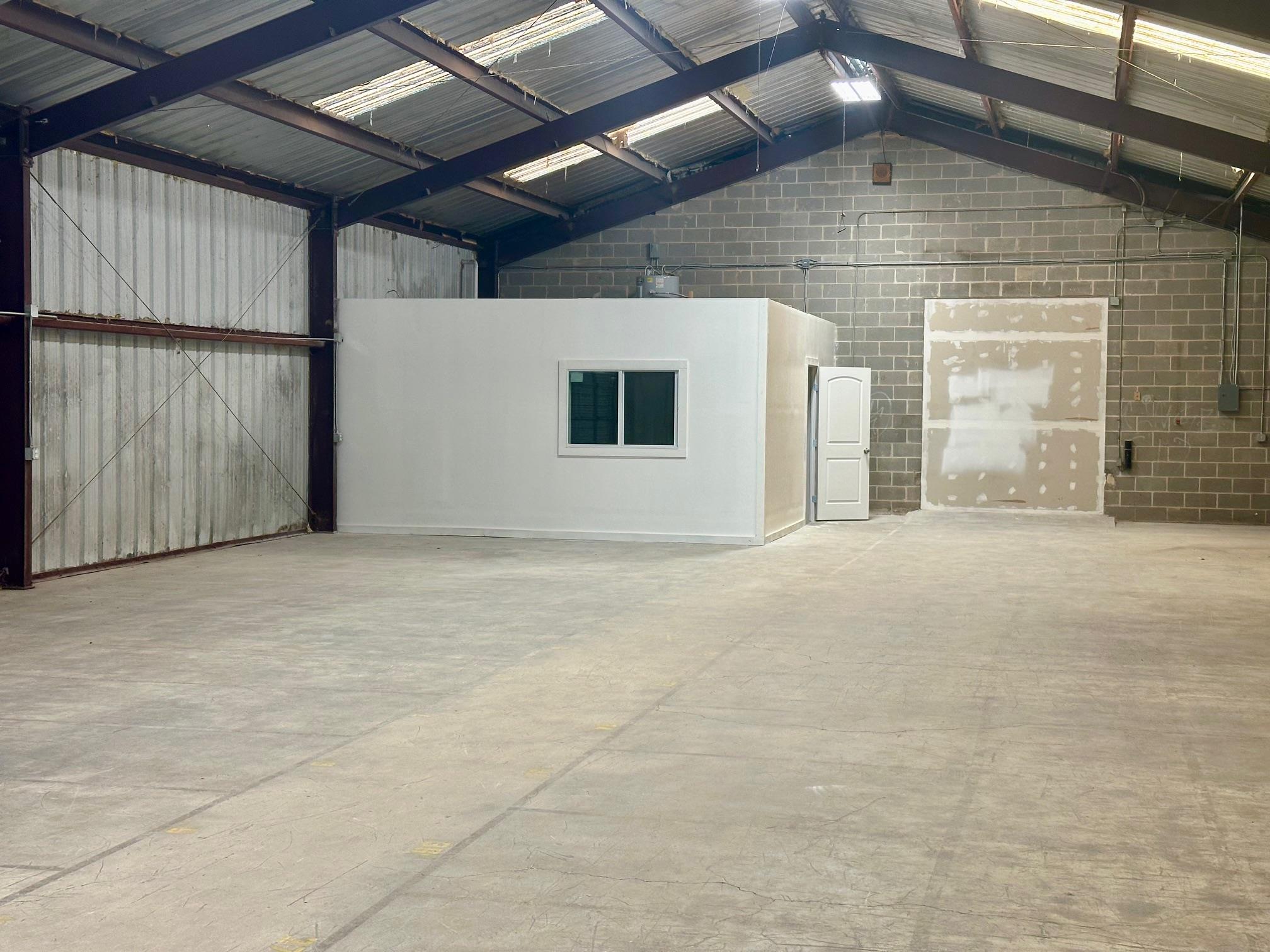 200-232 W New Braunfels St # W1 - W2, Seguin, TX 78155