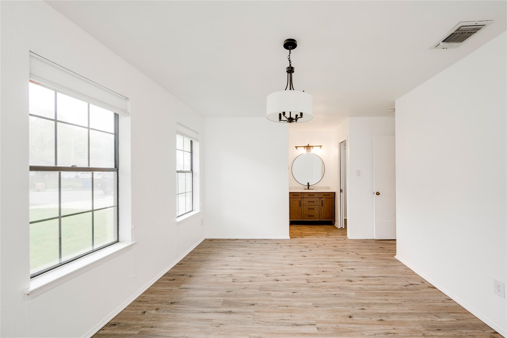 6705 Lancret Hill Dr, Austin, TX 78745