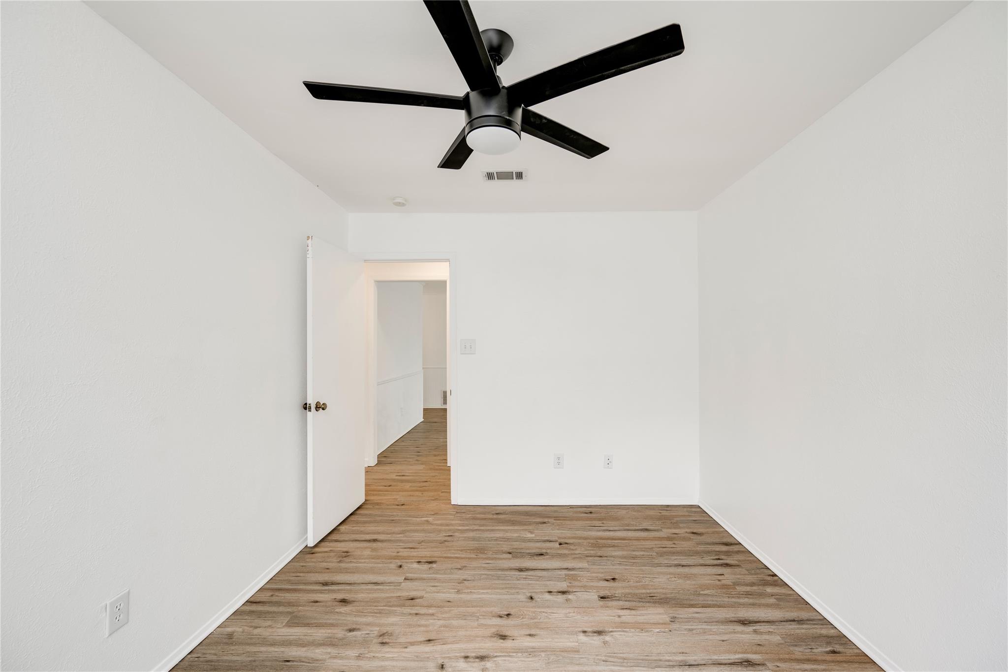 6705 Lancret Hill Dr, Austin, TX 78745